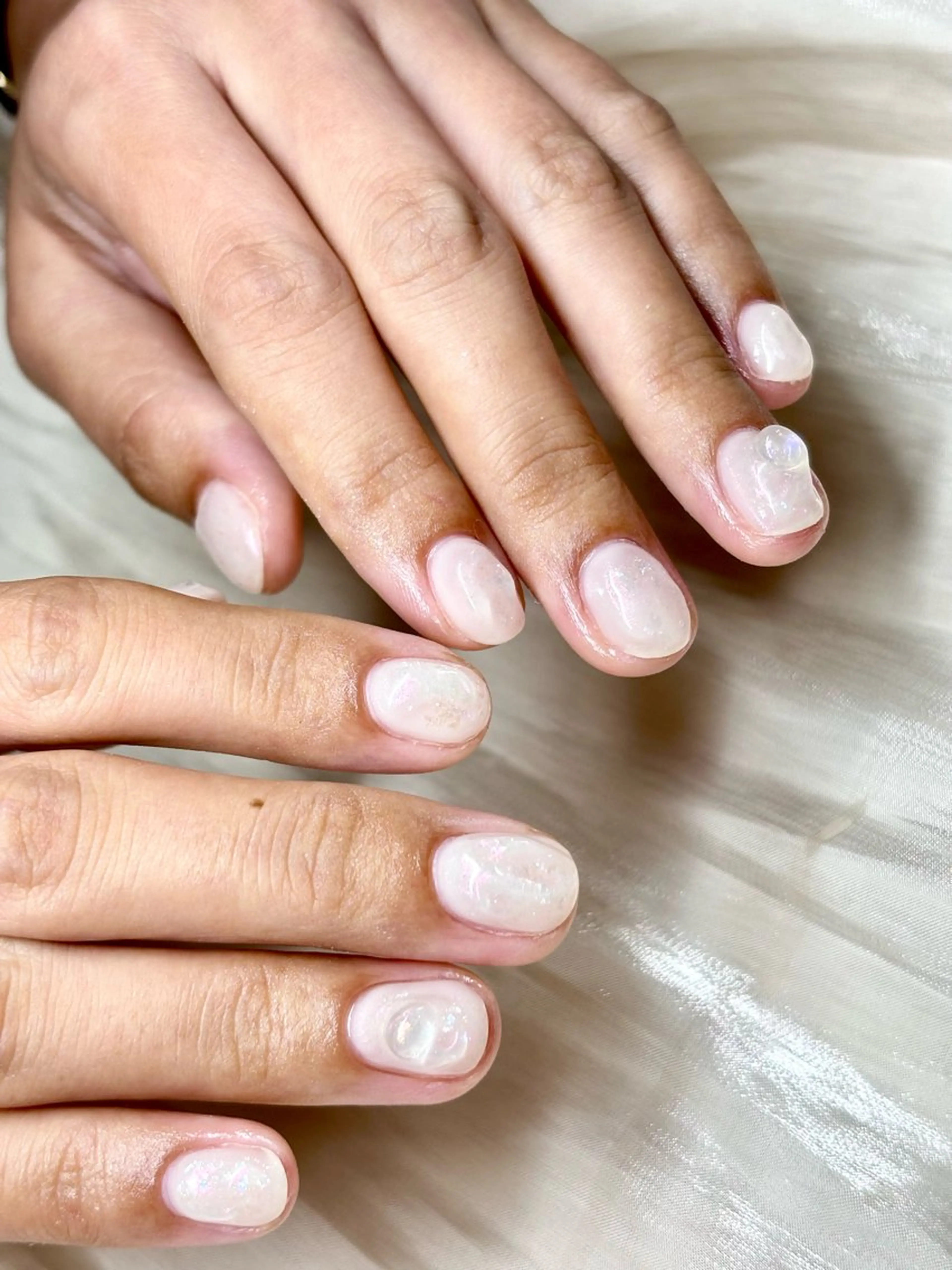 ネイル ニュアンスネイル ETE LUNA NAILのネイルデザイン