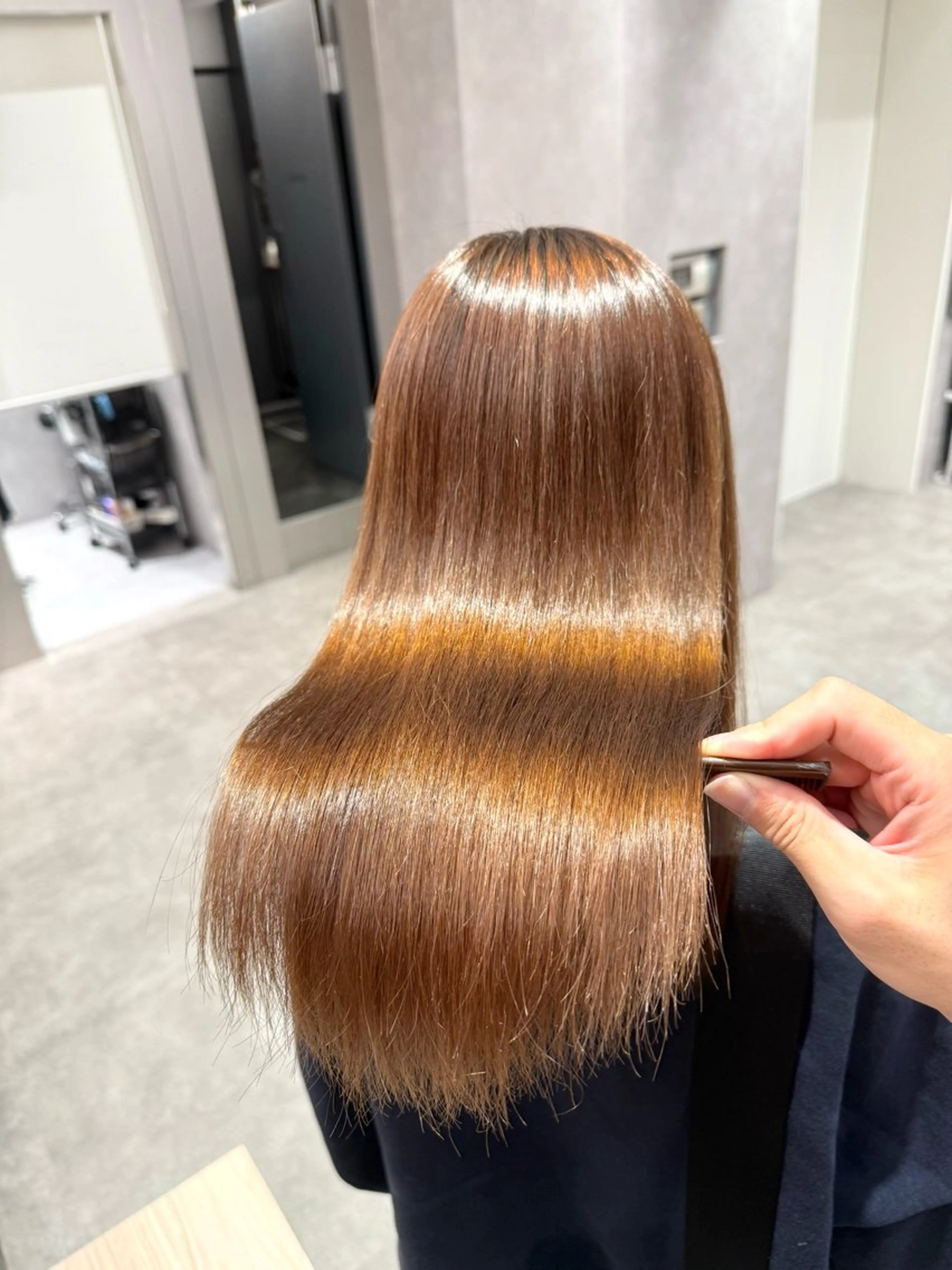 ロング カラー パーマ ヘアアレンジ 髪質改善 縮毛矯正 トリートメント ストレートパーマ 縮毛矯正 トリートメント 縮毛矯正/髪質改善/ ブリーチ毛/木元渓太のヘアスタイル