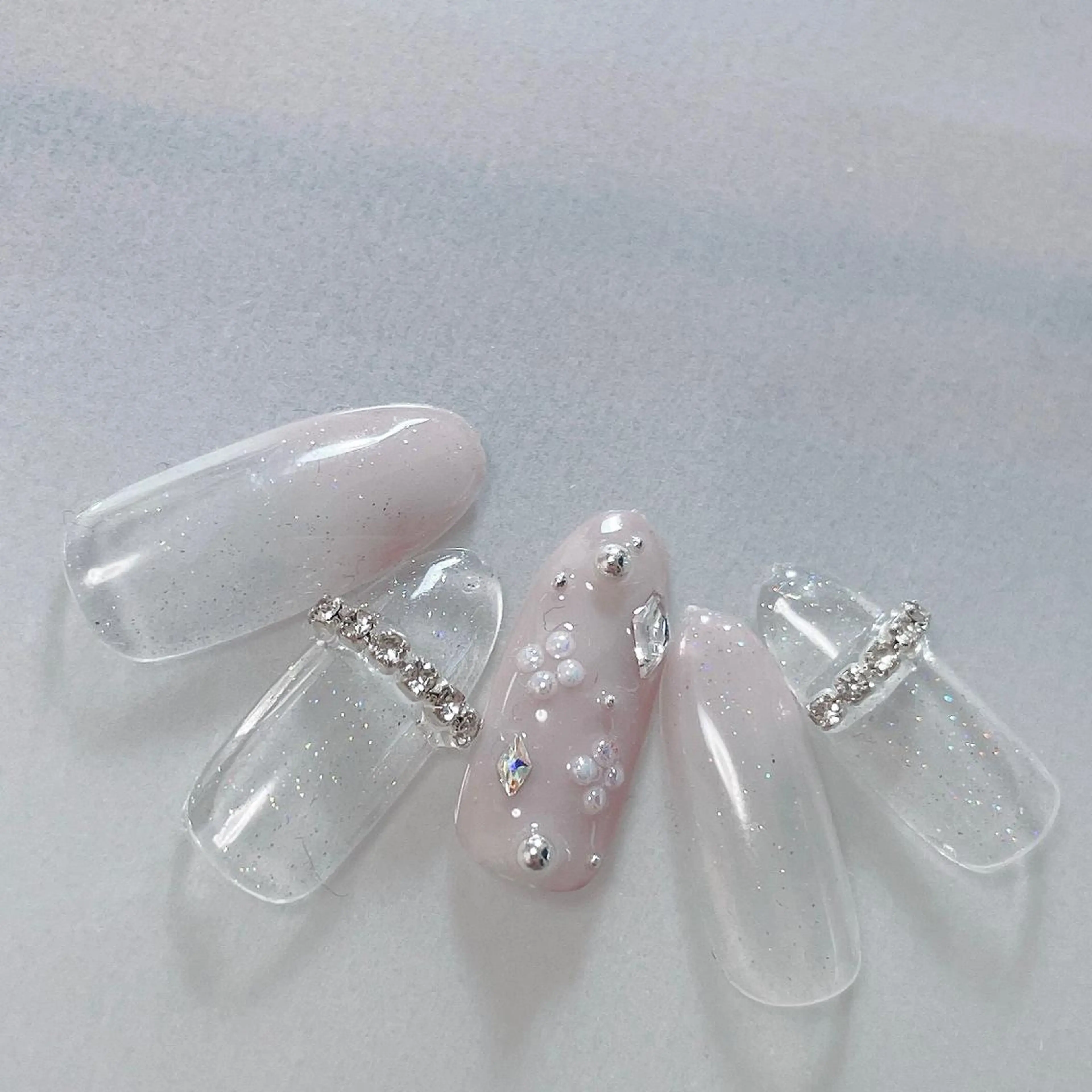 ネイル キラキラネイル ハンドネイル A85G ayakoのネイルデザイン