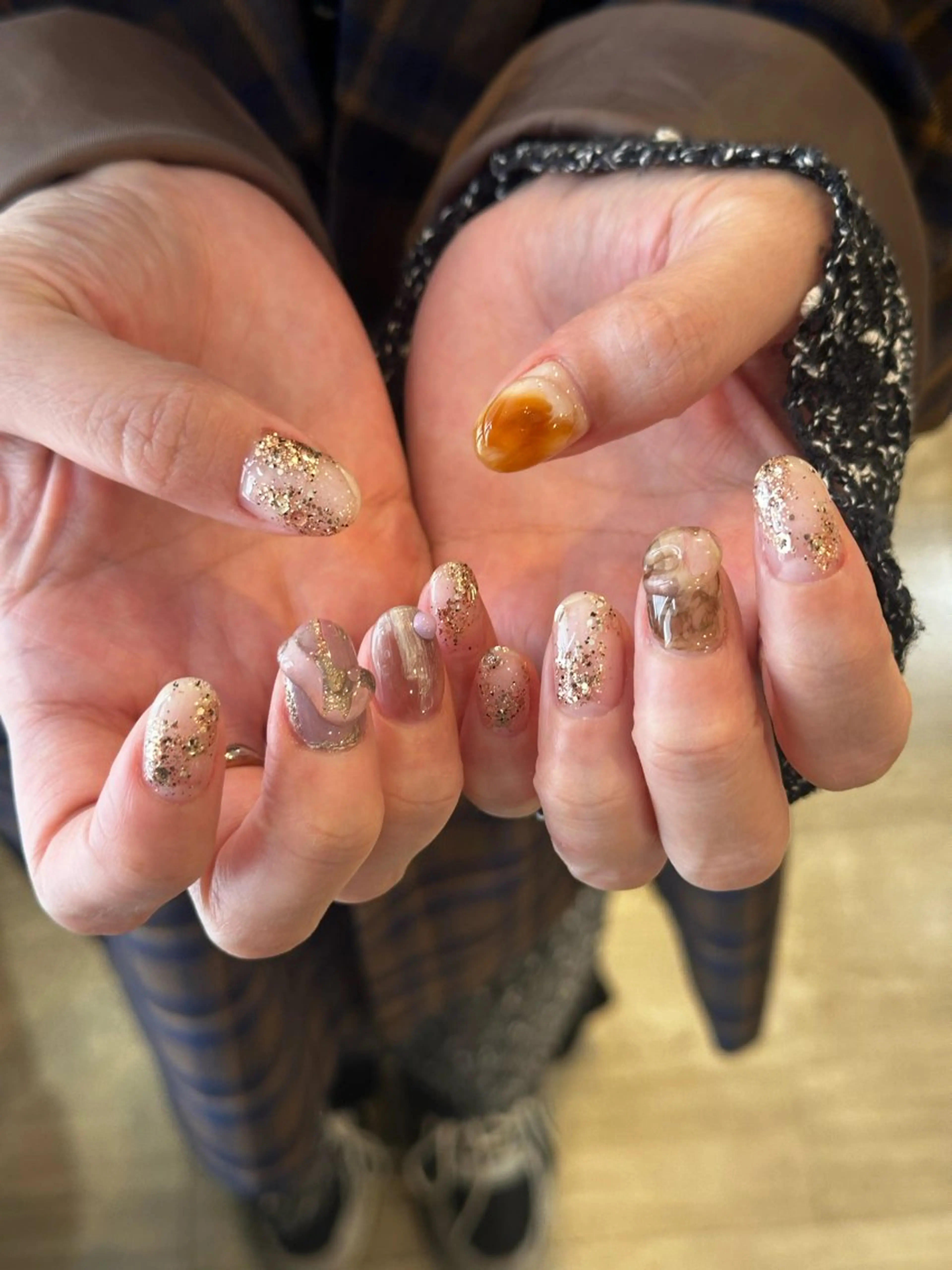 ネイル ニュアンスネイル ハンドネイル Natsuko 🪼のネイルデザイン