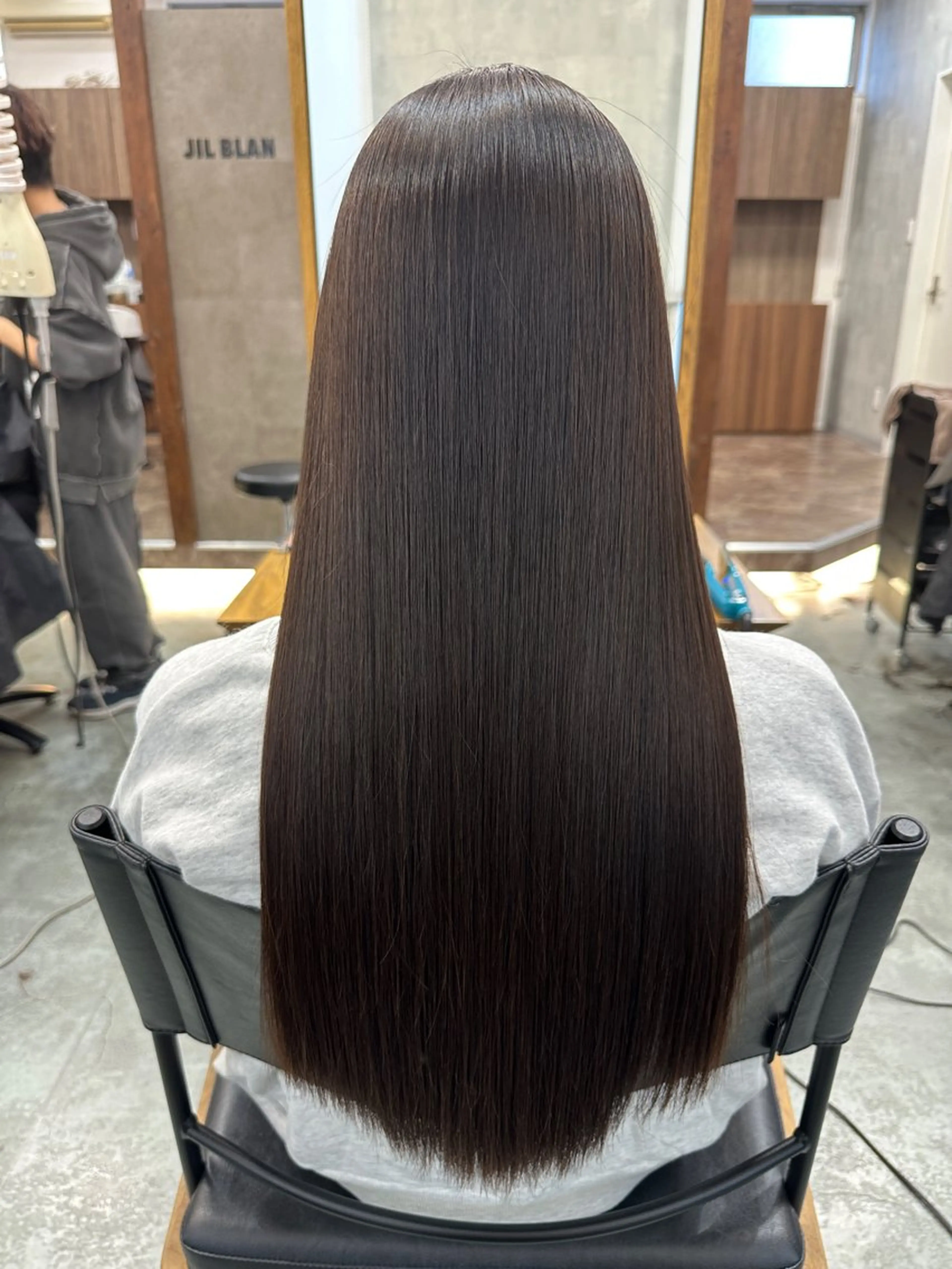 ロング 髪質改善 縮毛矯正 カット 縮毛矯正 鈴木 菜々映のヘアスタイル