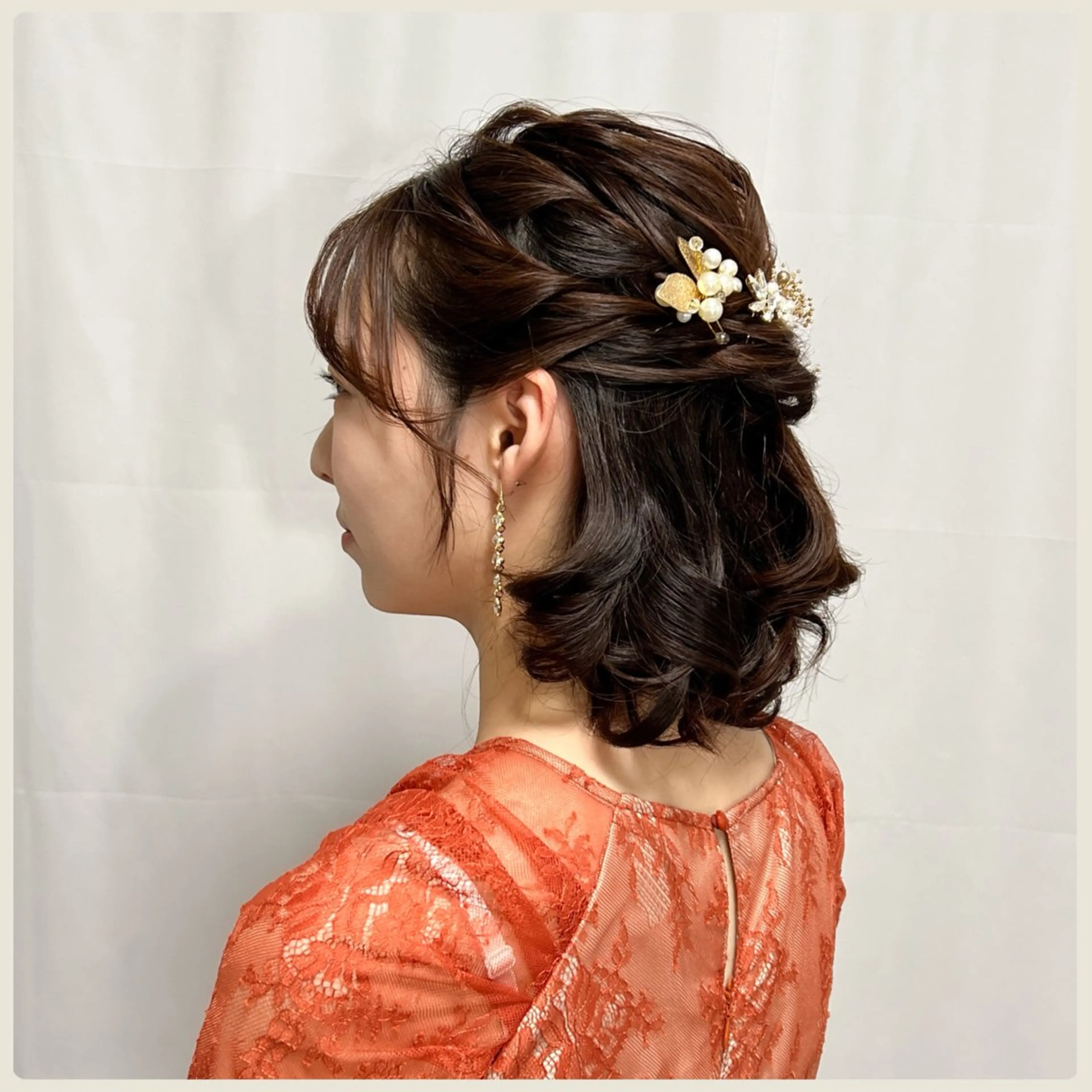 ヘアアレンジ ハーフアップ ヘアセット CHATEAU TERRACE所属・リクエスト受付中🪞 CHATEAUのヘアスタイル