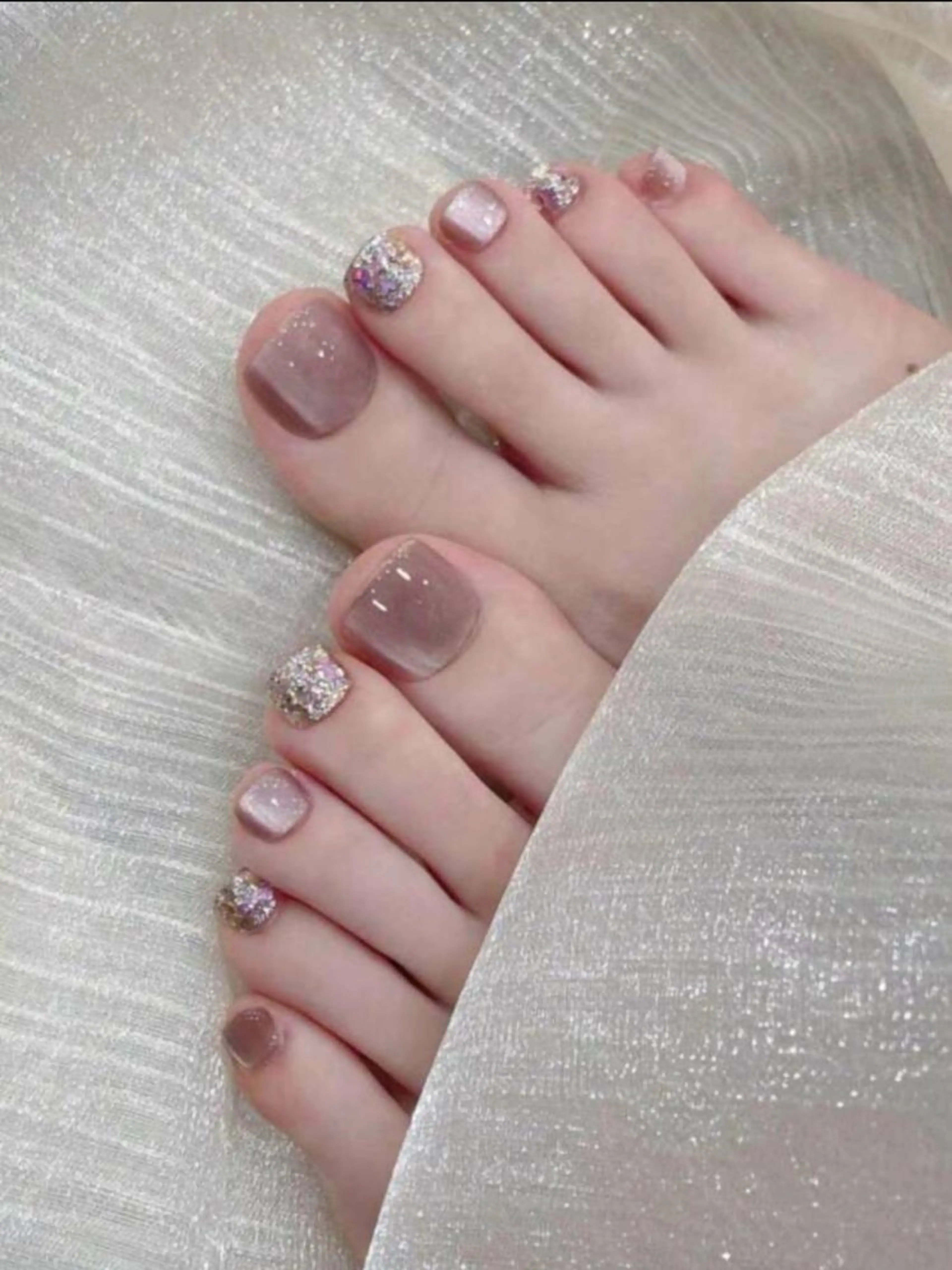 ネイル FuFu.Nail 2️⃣番のネイルデザイン