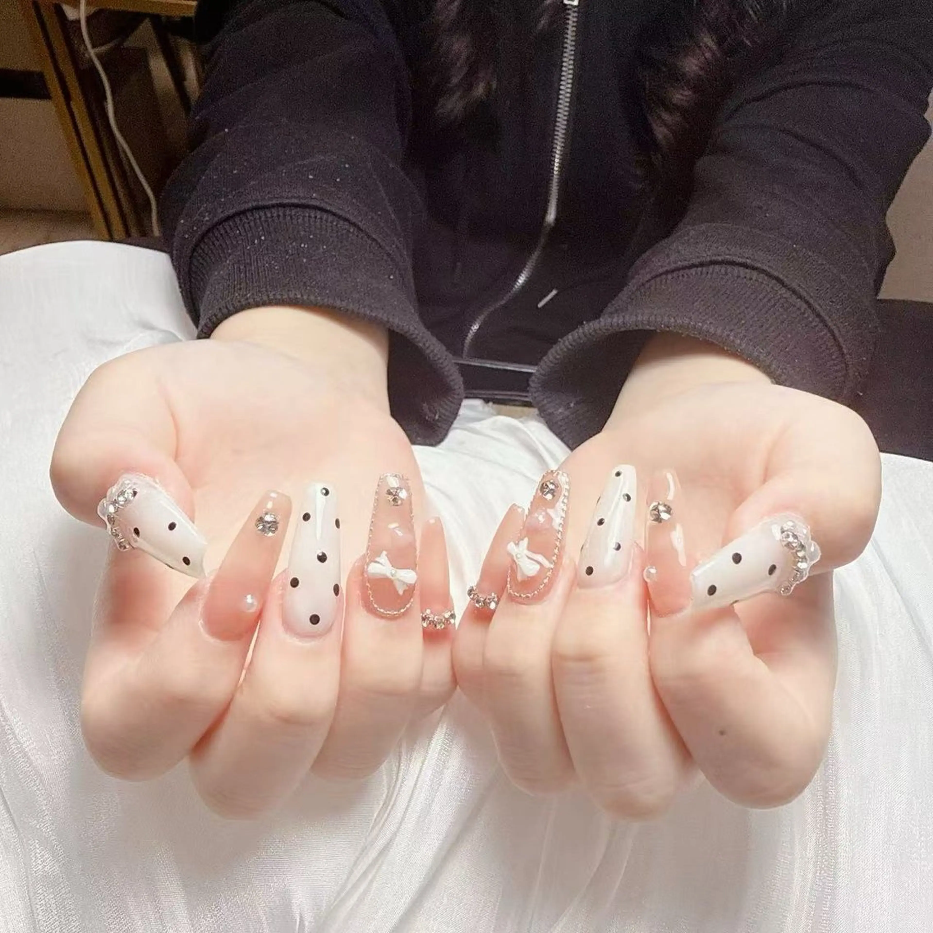 ネイル ハンドネイル ハンドケア みなみ 。のネイルデザイン