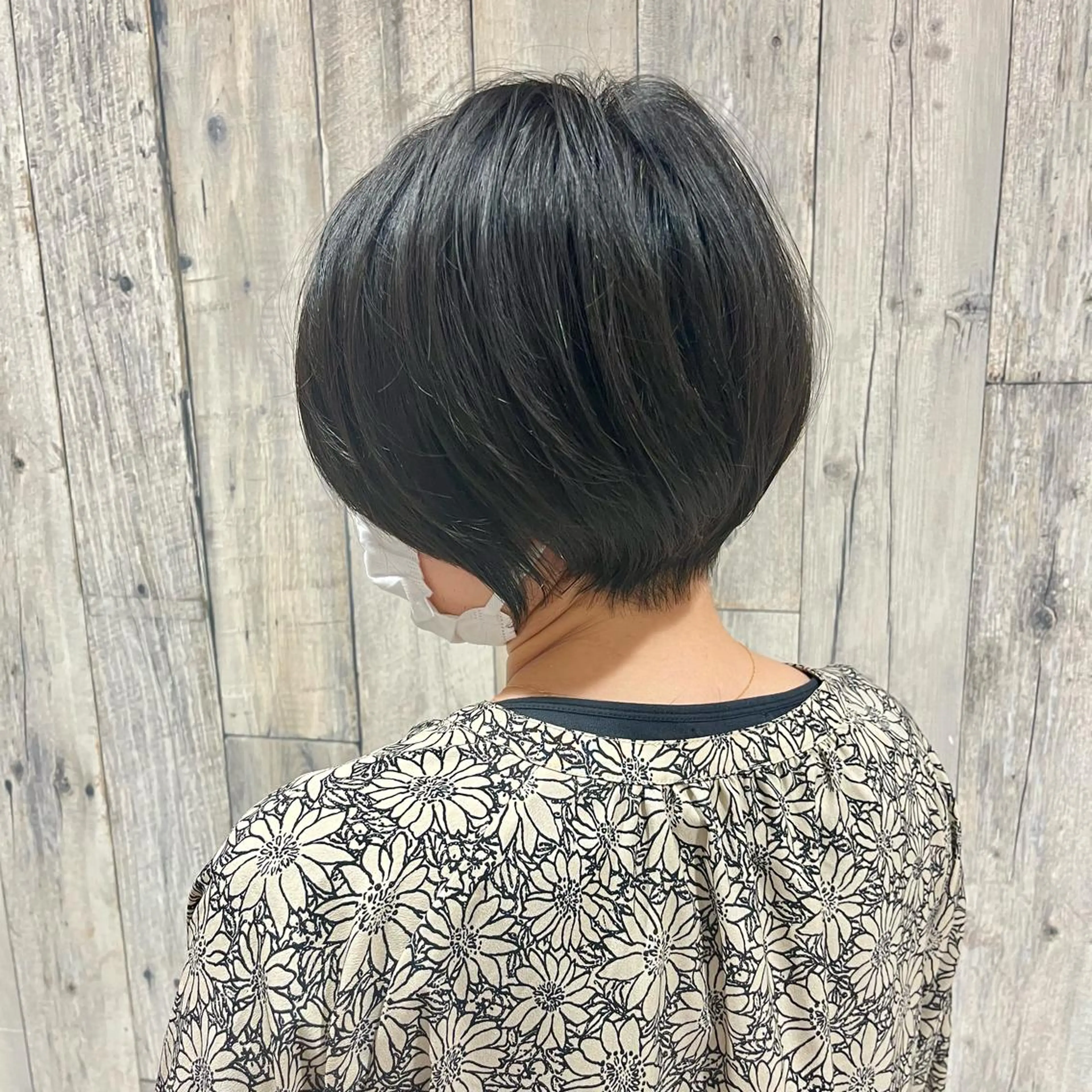 ショート 角田 雅行のヘアスタイル