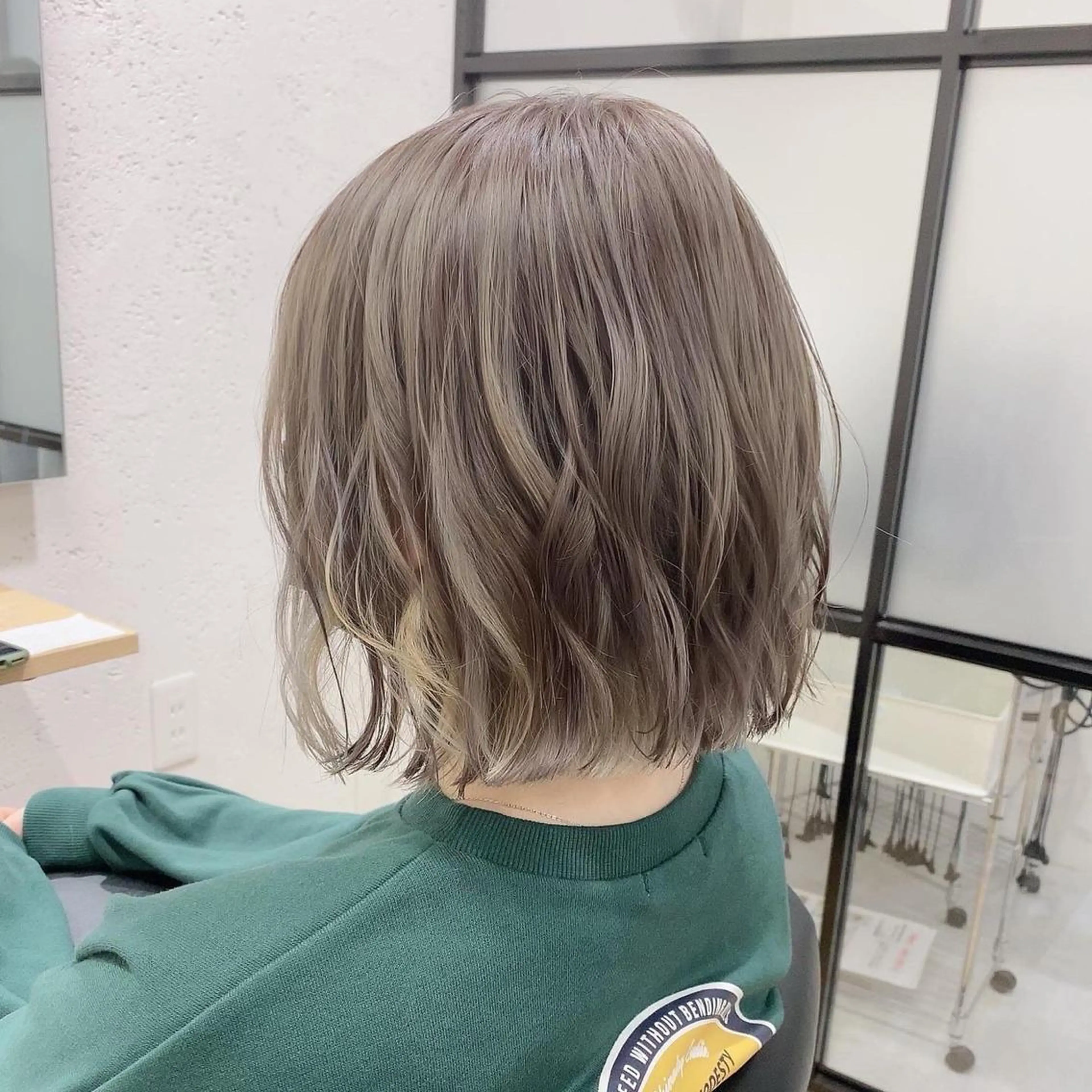 ミディアム カラー ヘアアレンジ 赤みゼロカラー 藤並純のヘアスタイル