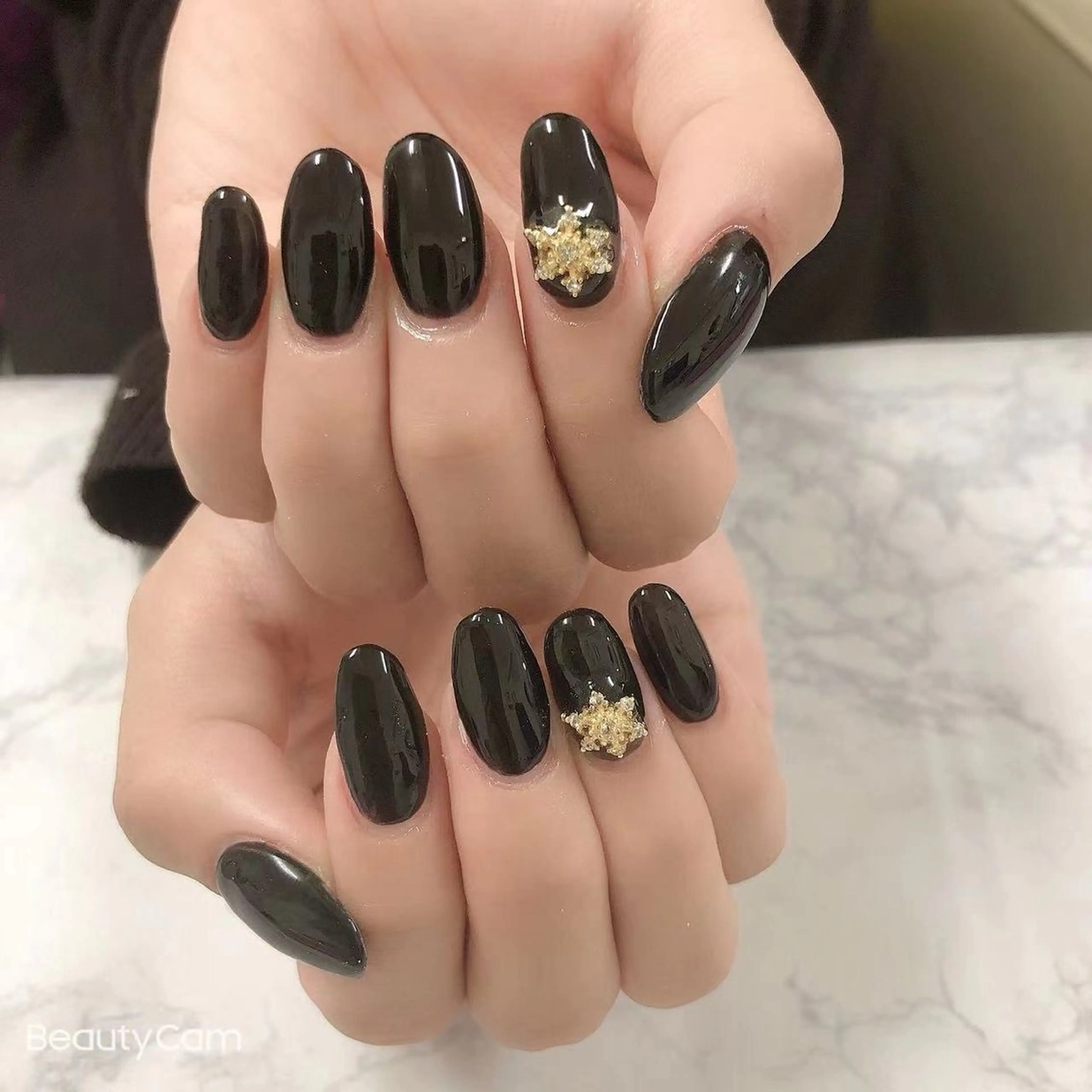 ネイル Minoan Tのネイルデザイン