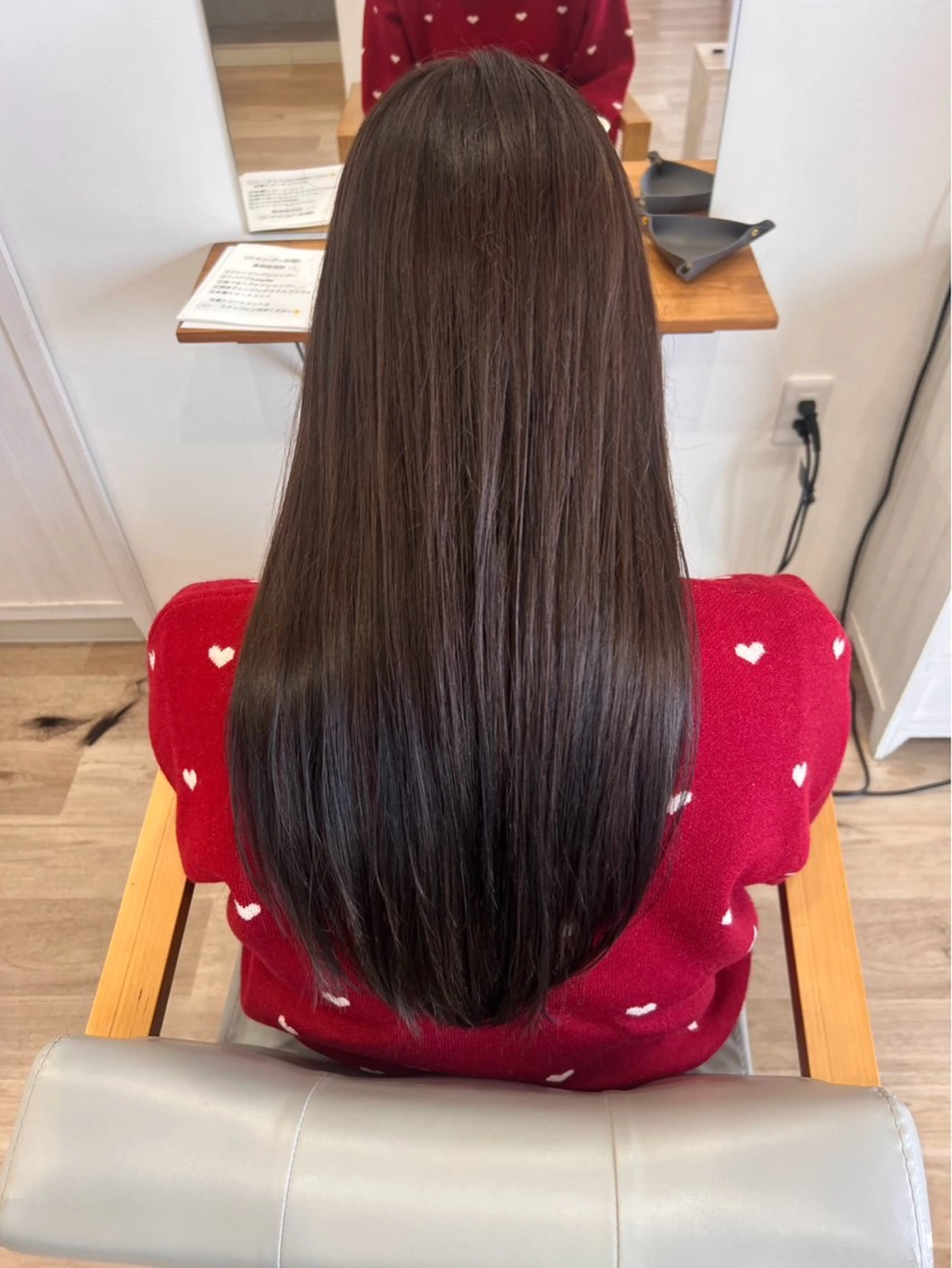 カラー バイオレットカラー ヘアカラー 大根田 朱音のヘアスタイル