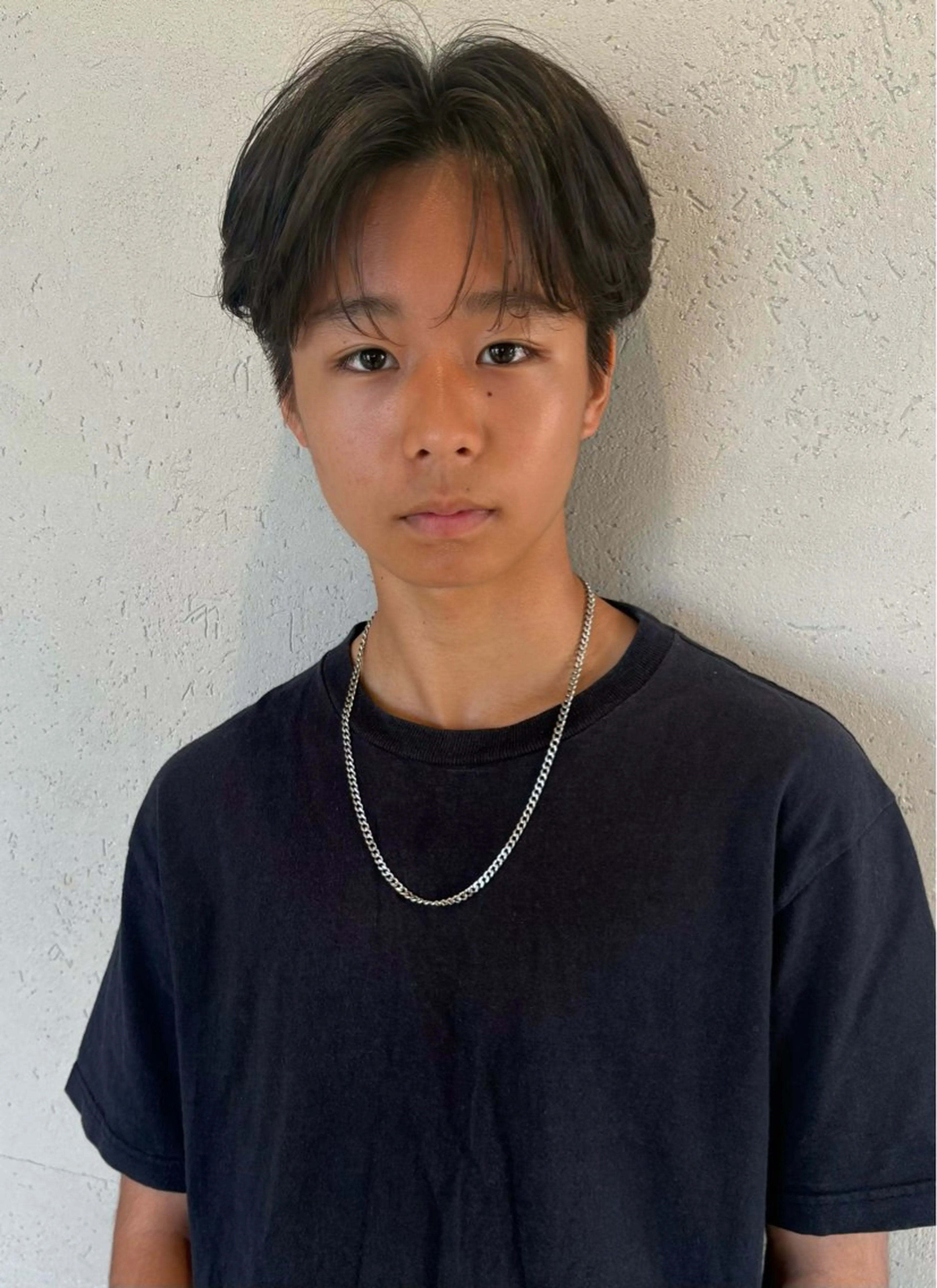 ショート メンズ センターパート カット 鈴木 颯真ウィリアムのヘアスタイル