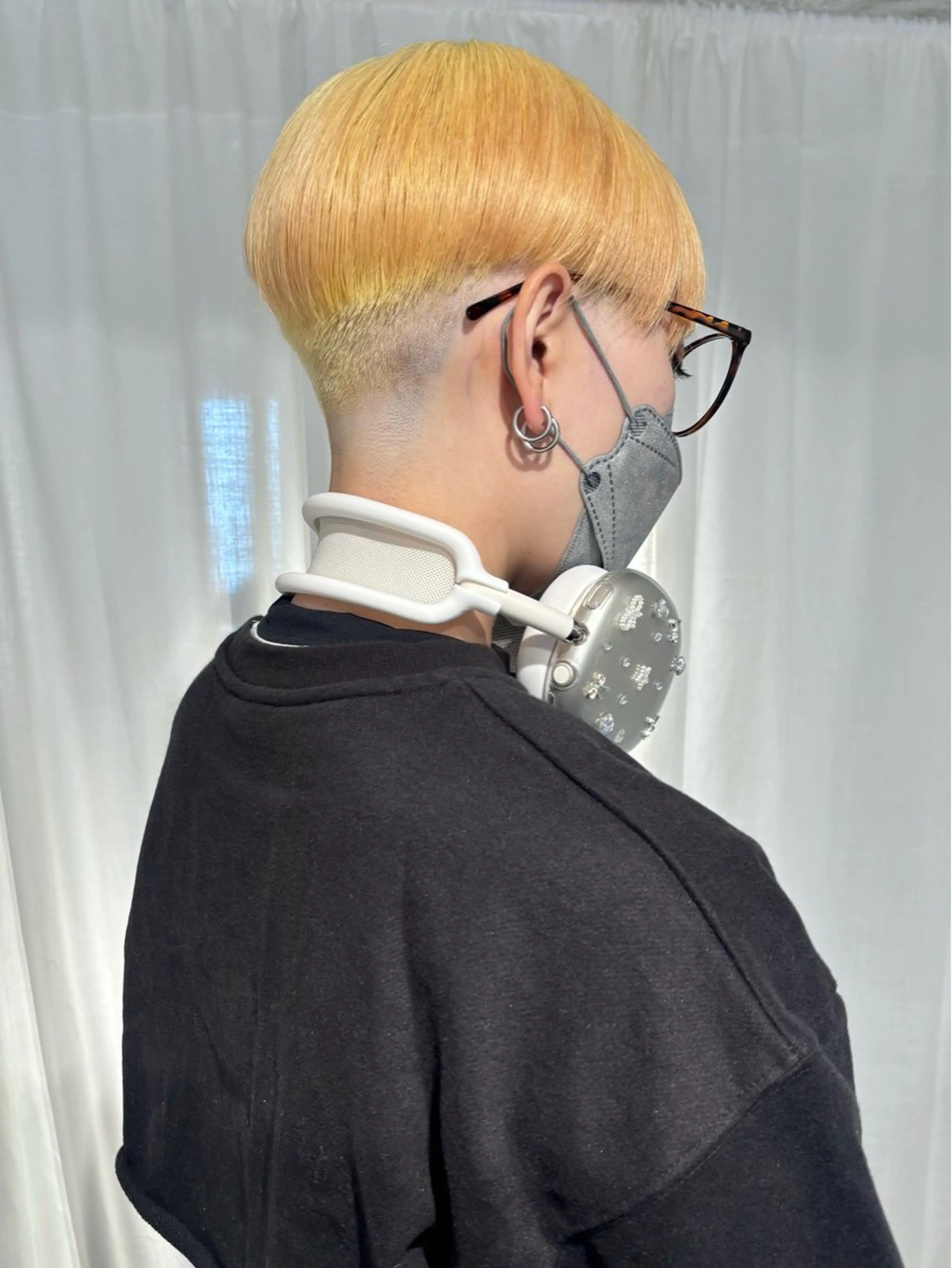 ショート カラー ショートヘア カット ヘアカラー 井上 唯のヘアスタイル