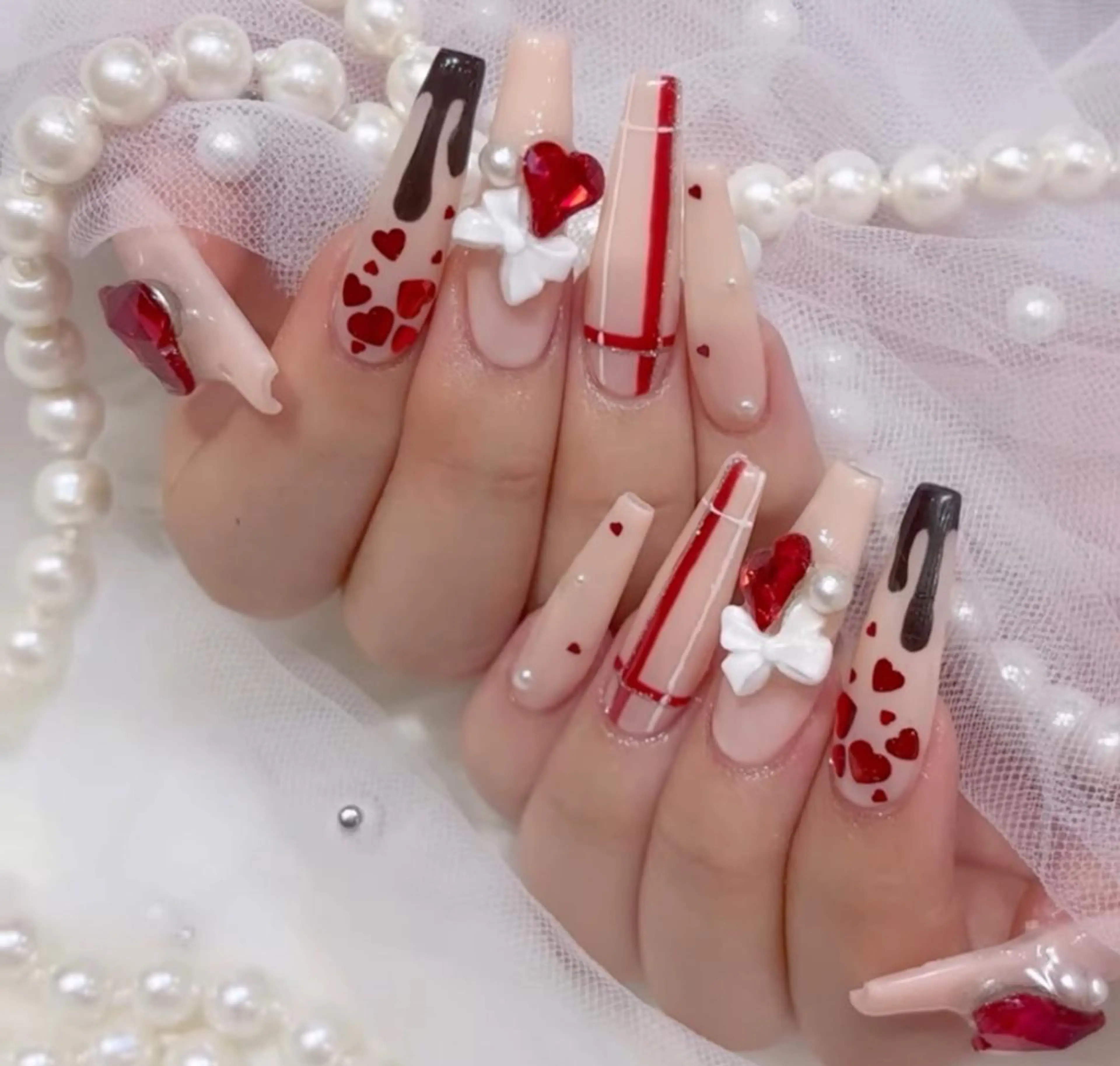 ネイル WISTERIA yunaのネイルデザイン