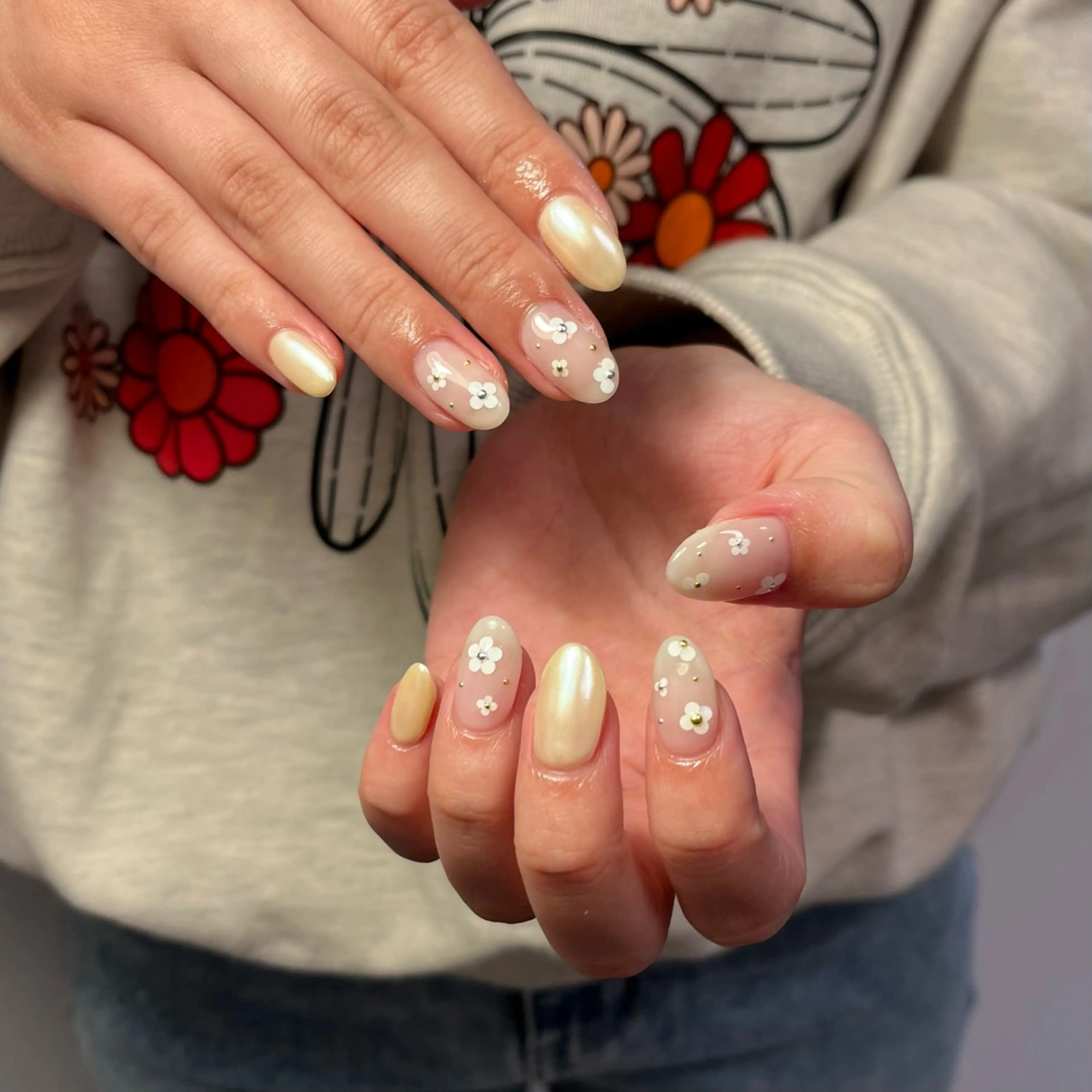 ネイル ハンドネイル フットネイル neroria nailのネイルデザイン