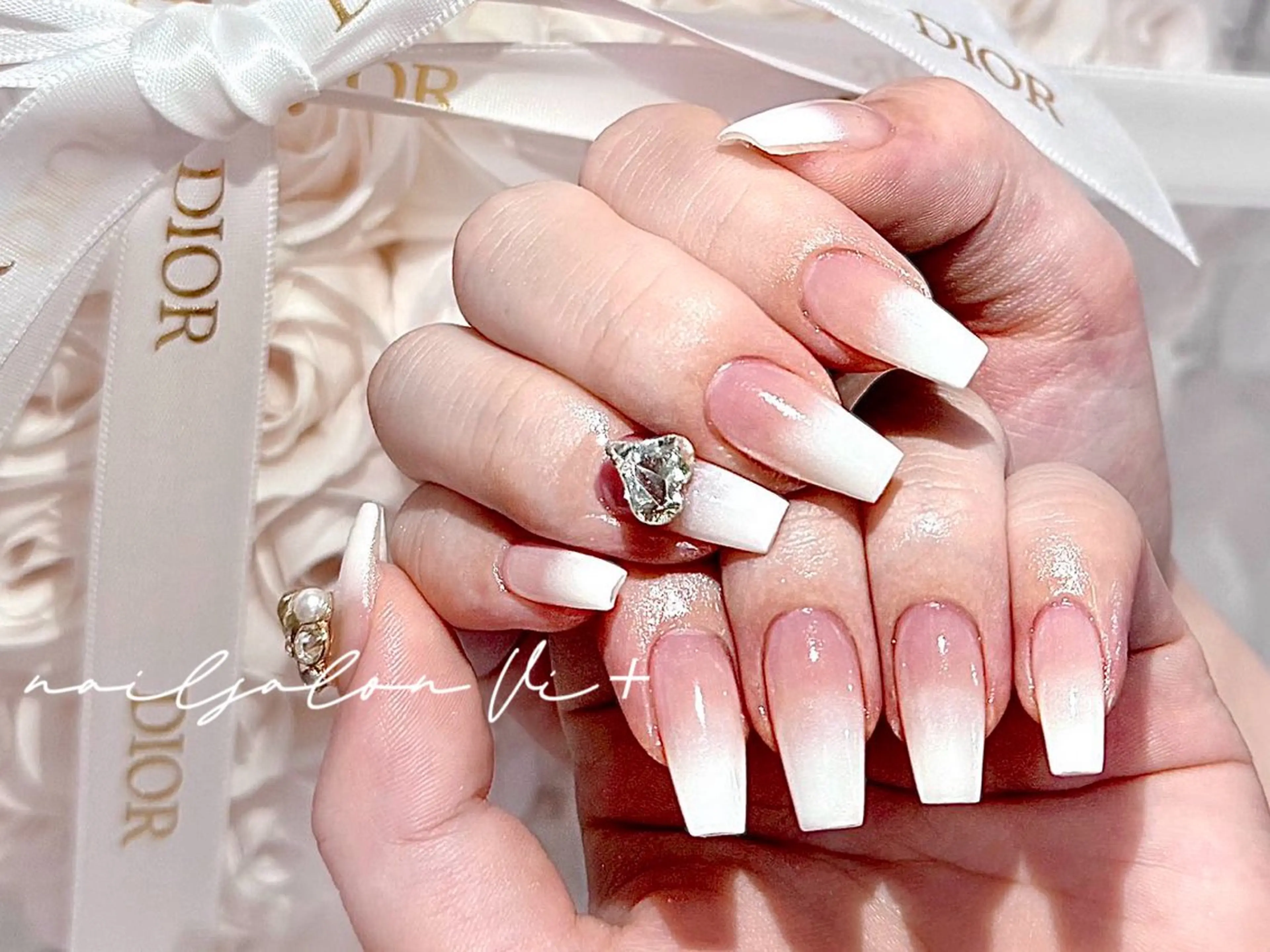 ネイル ハンドネイル ✨Nailsalon Vi+✨のネイルデザイン