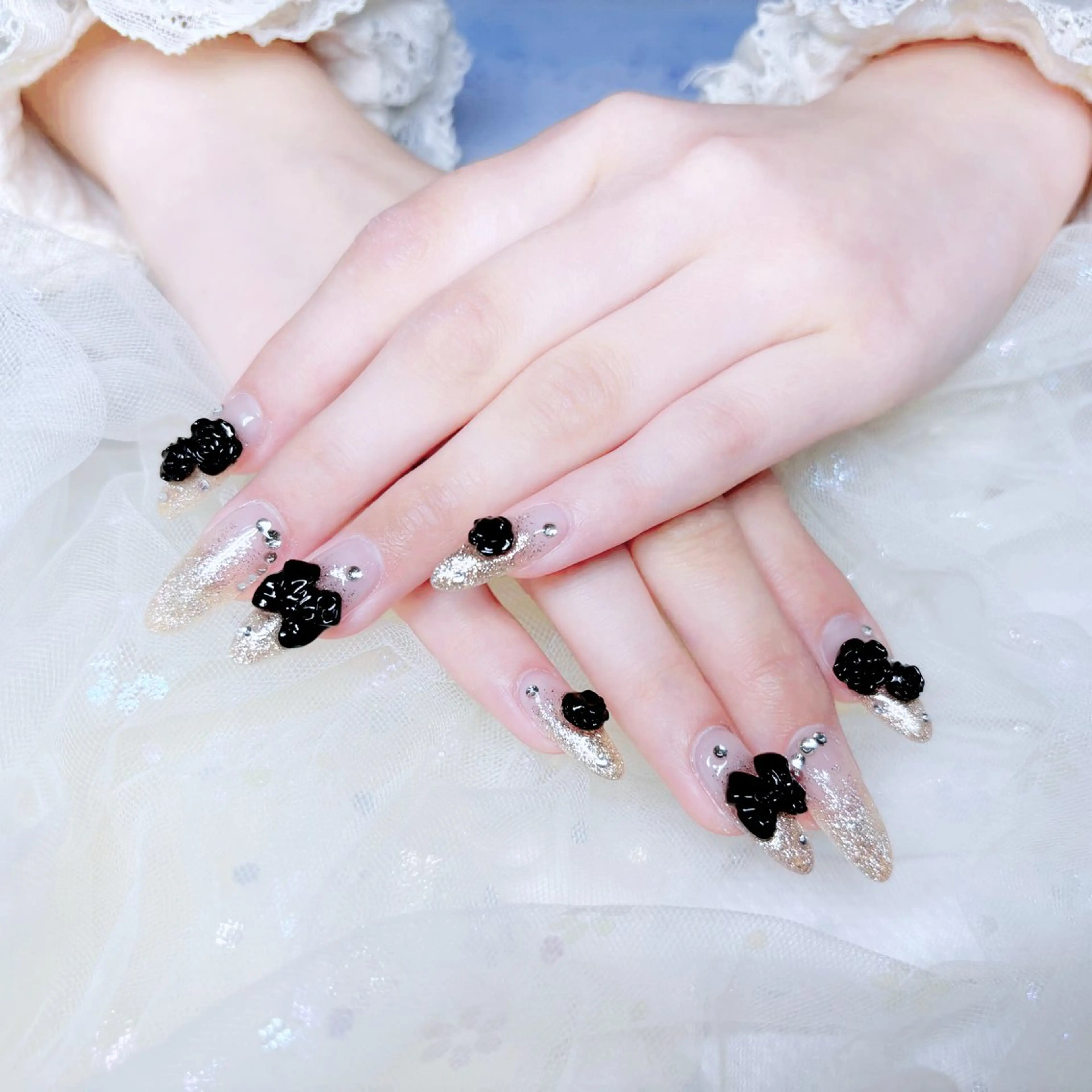 ネイル ハンドネイル H3 Nail Tsuki🦋💙のネイルデザイン