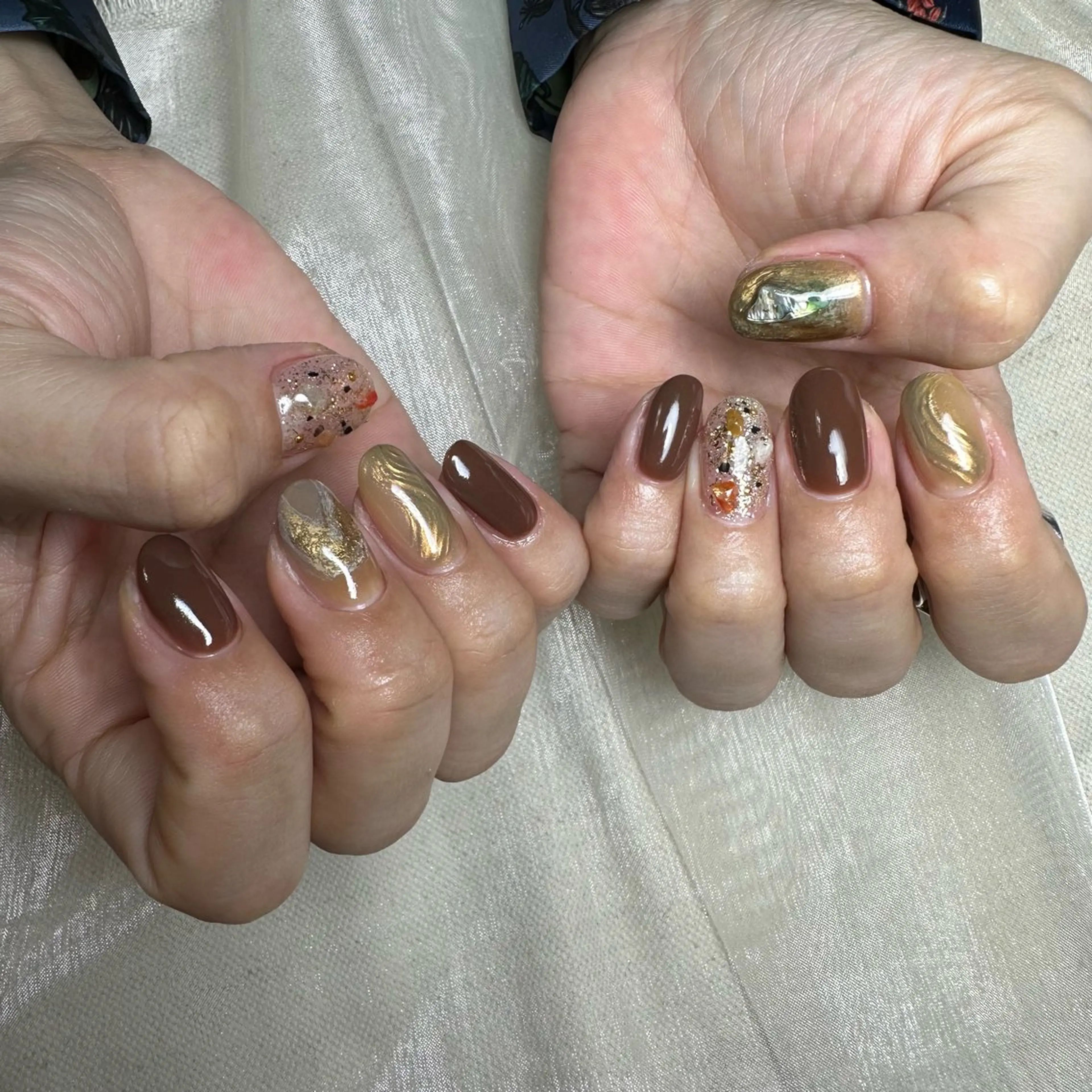 ネイル ハンドネイル repos~ルポ~所属・里見 麗のネイルデザイン