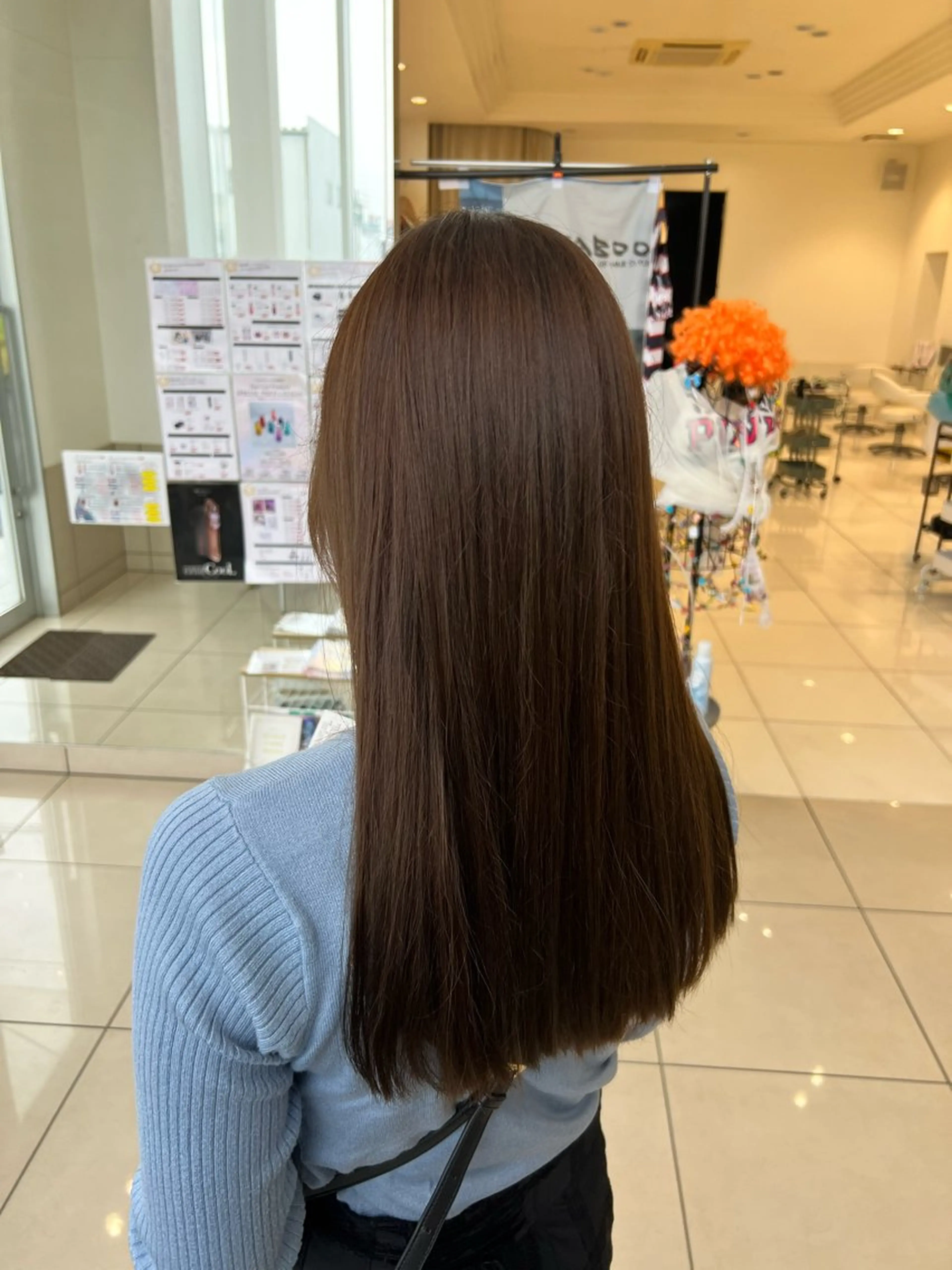 ［レディース限定］カット＋カラー＋保湿トリートメントの写真