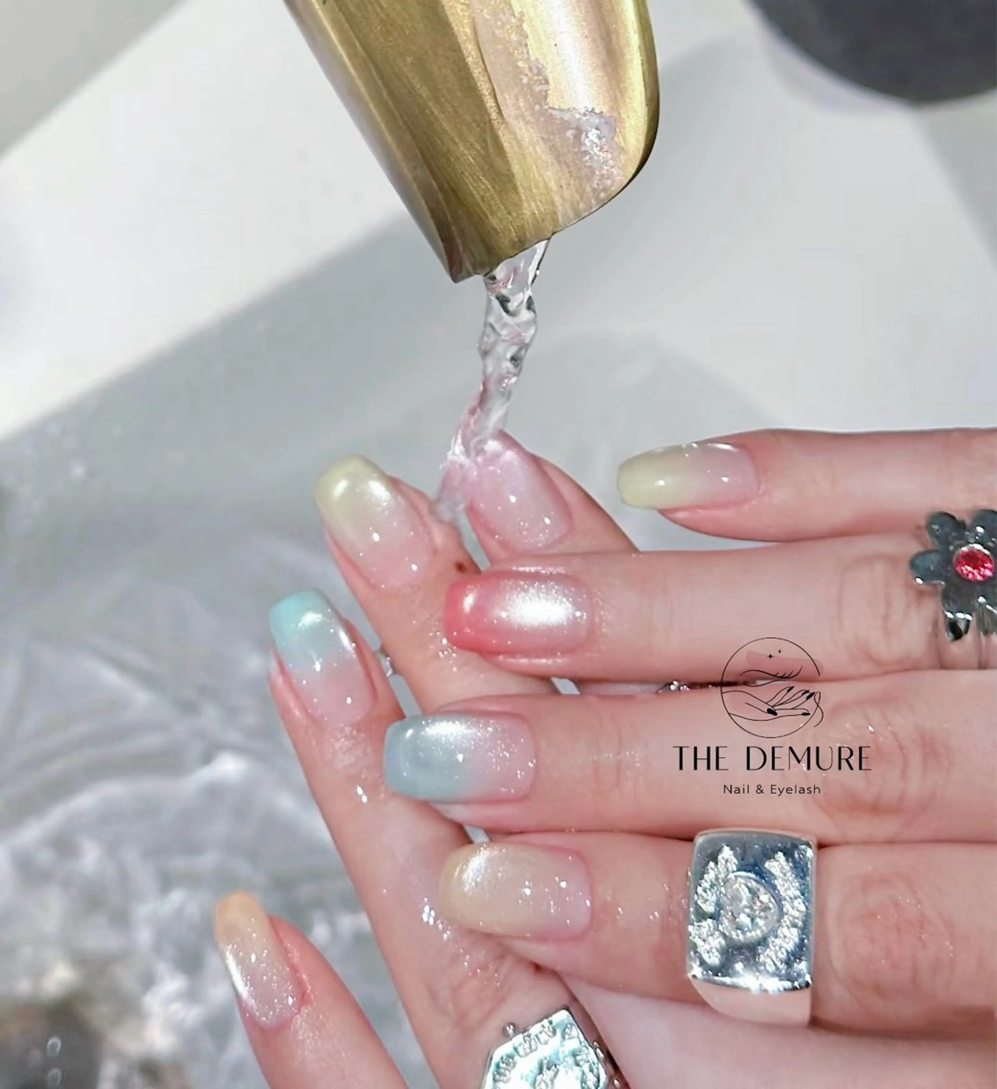 ネイル アートネイル フットネイル 韓国ネイル ロングネイル マグネットネイル ハンドネイル NailDemure 【銀座店】のネイルデザイン