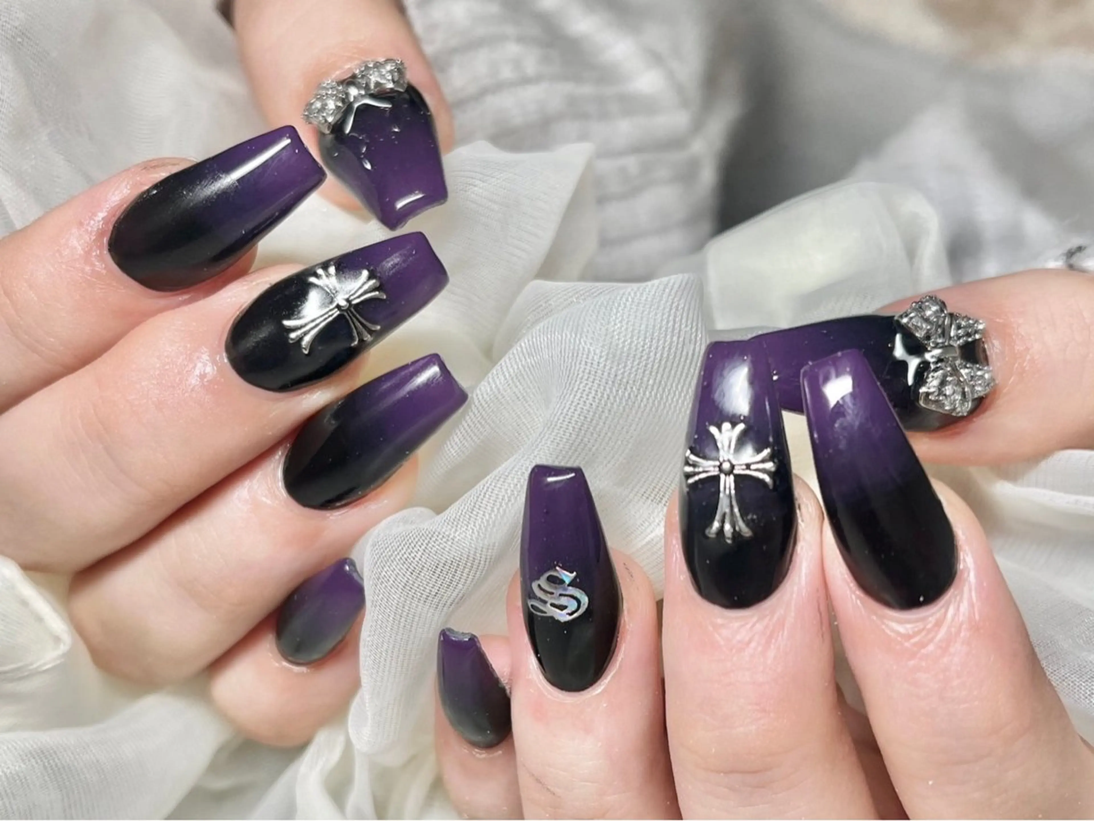 ネイル 長さ出し フレンチネイル ジェルネイル グラデーション 韓国ネイル ハンドネイル Nail&eye Belire 新宿のネイルデザイン