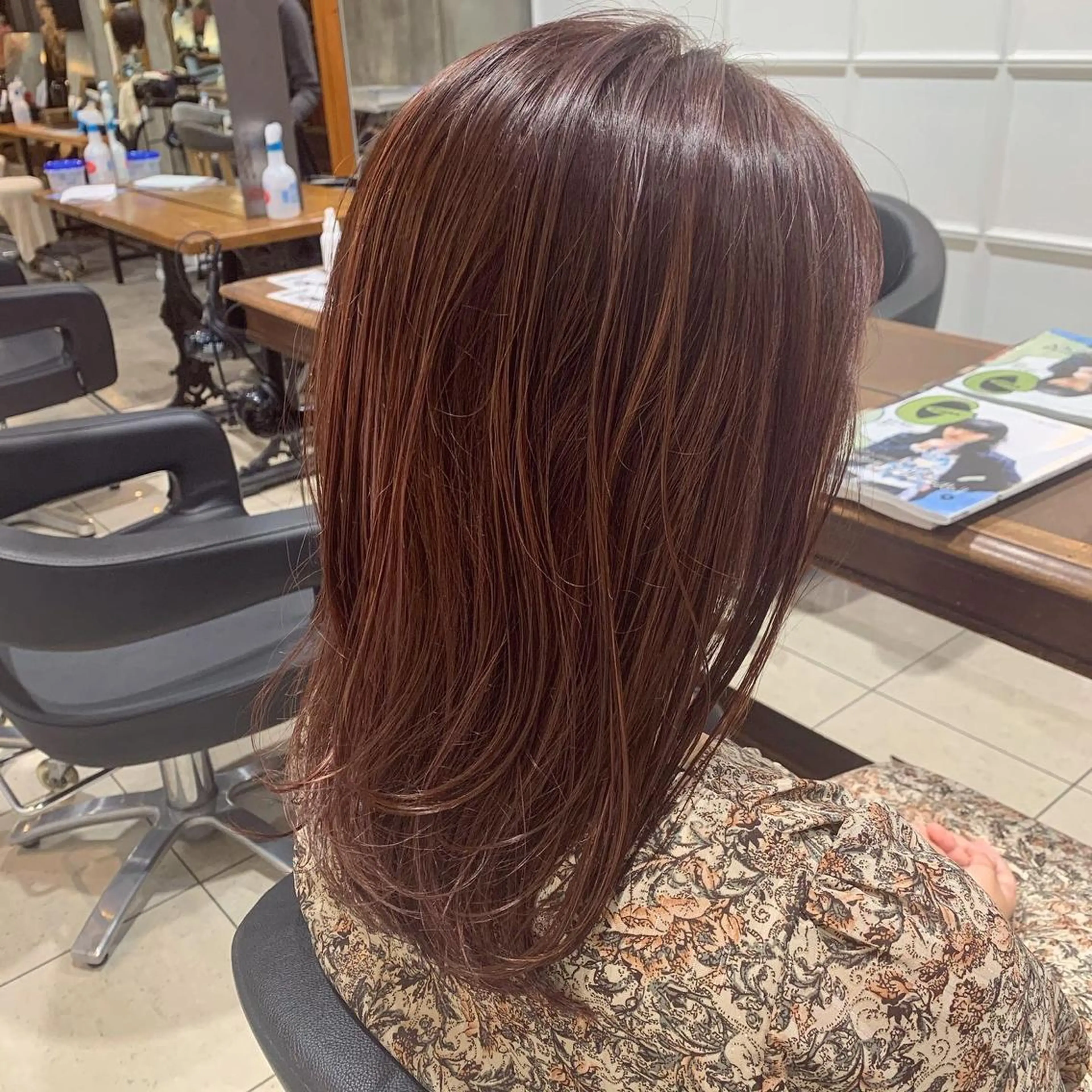 セミロング カラー 髪質改善カラー&TR 縮毛矯正/弱酸性矯正のヘアスタイル