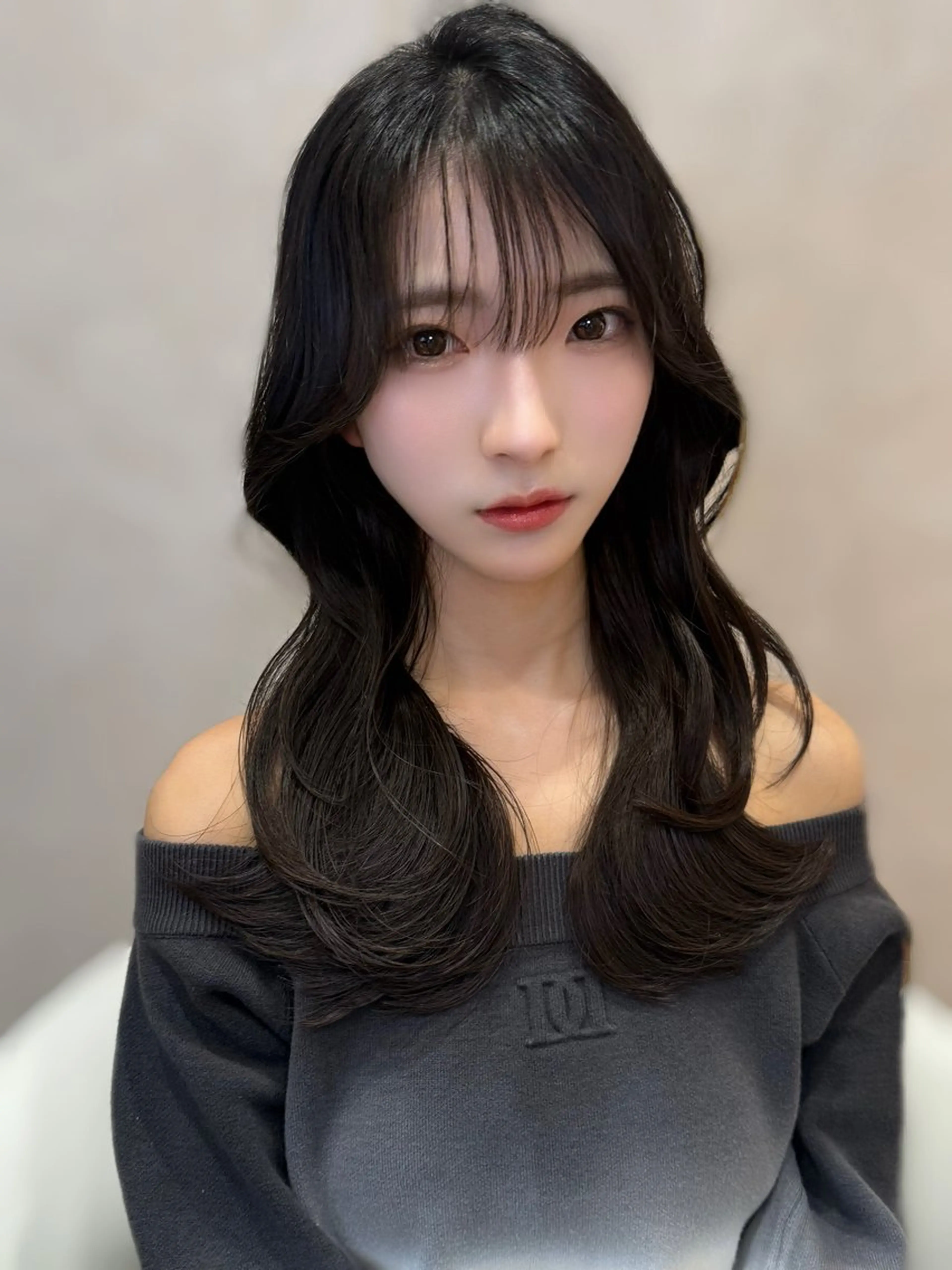 セミロング 顔周りカット タンバルモリ ヨシンモリ 韓国風ヘア レイヤーカット カット ヘアカラー トリートメント 韓国ヘア/レイヤー/ 前髪/髪質改善/石川のヘアスタイル