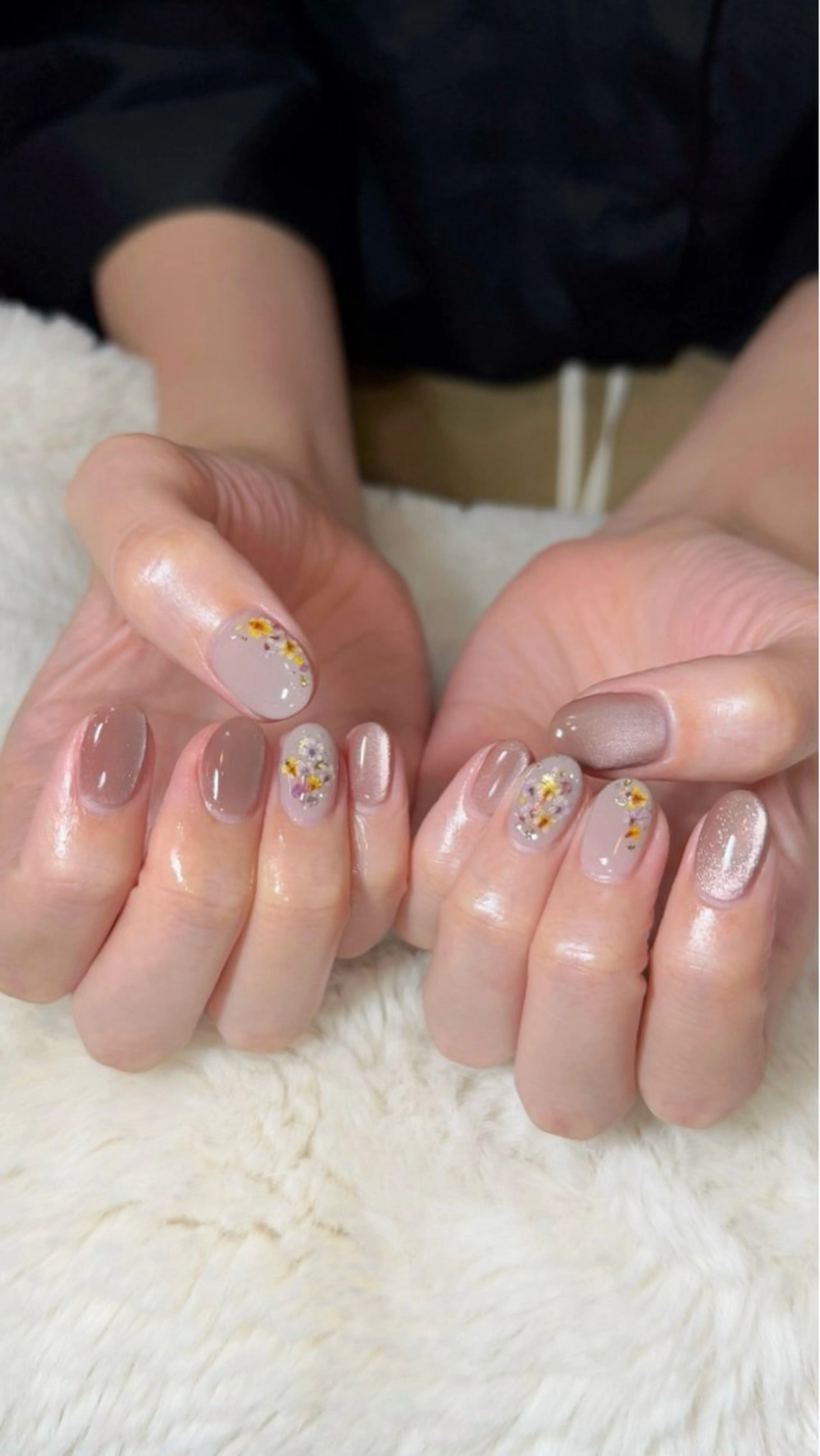 ネイル glossnail MIKIのネイルデザイン