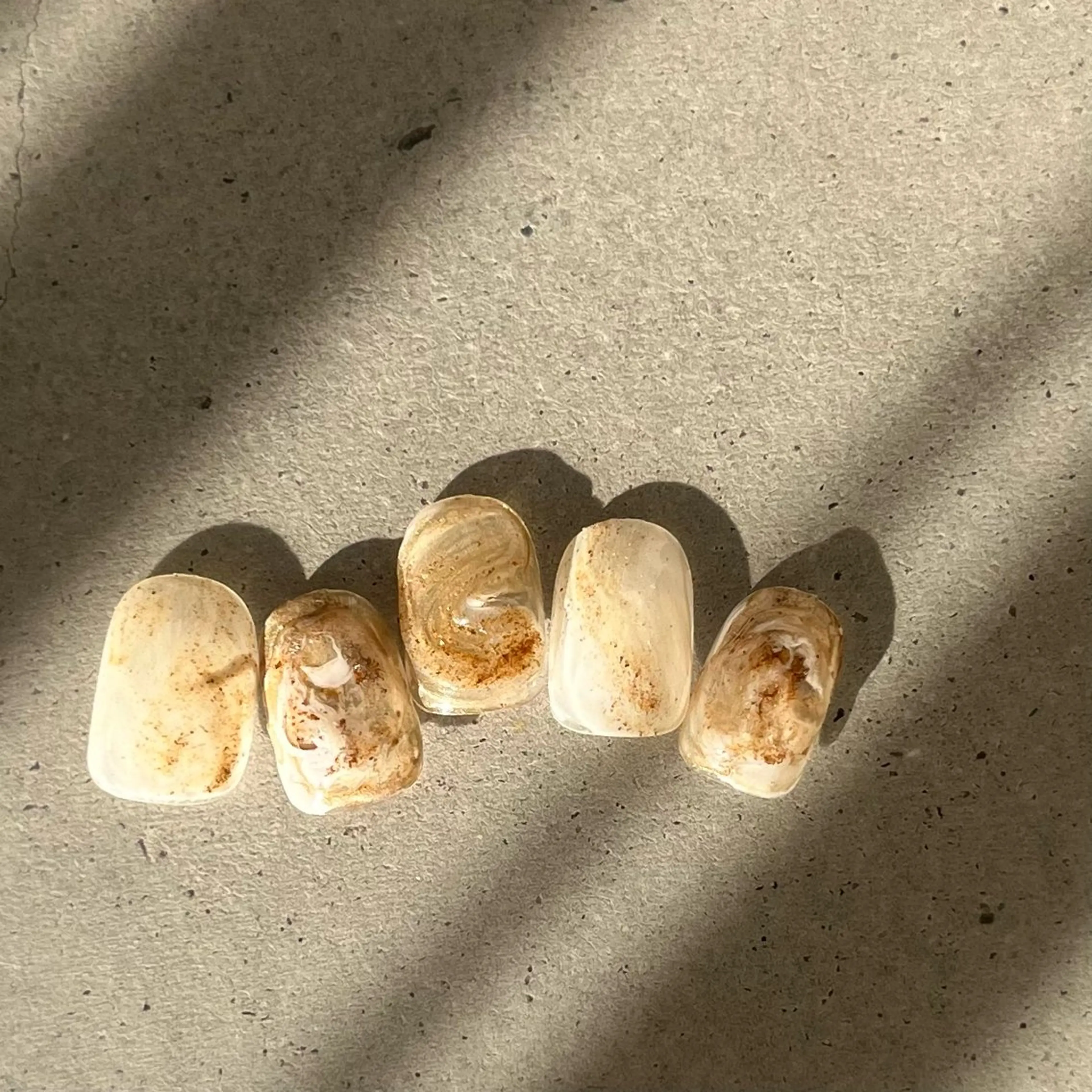 ネイル mitsuki / Manonのネイルデザイン