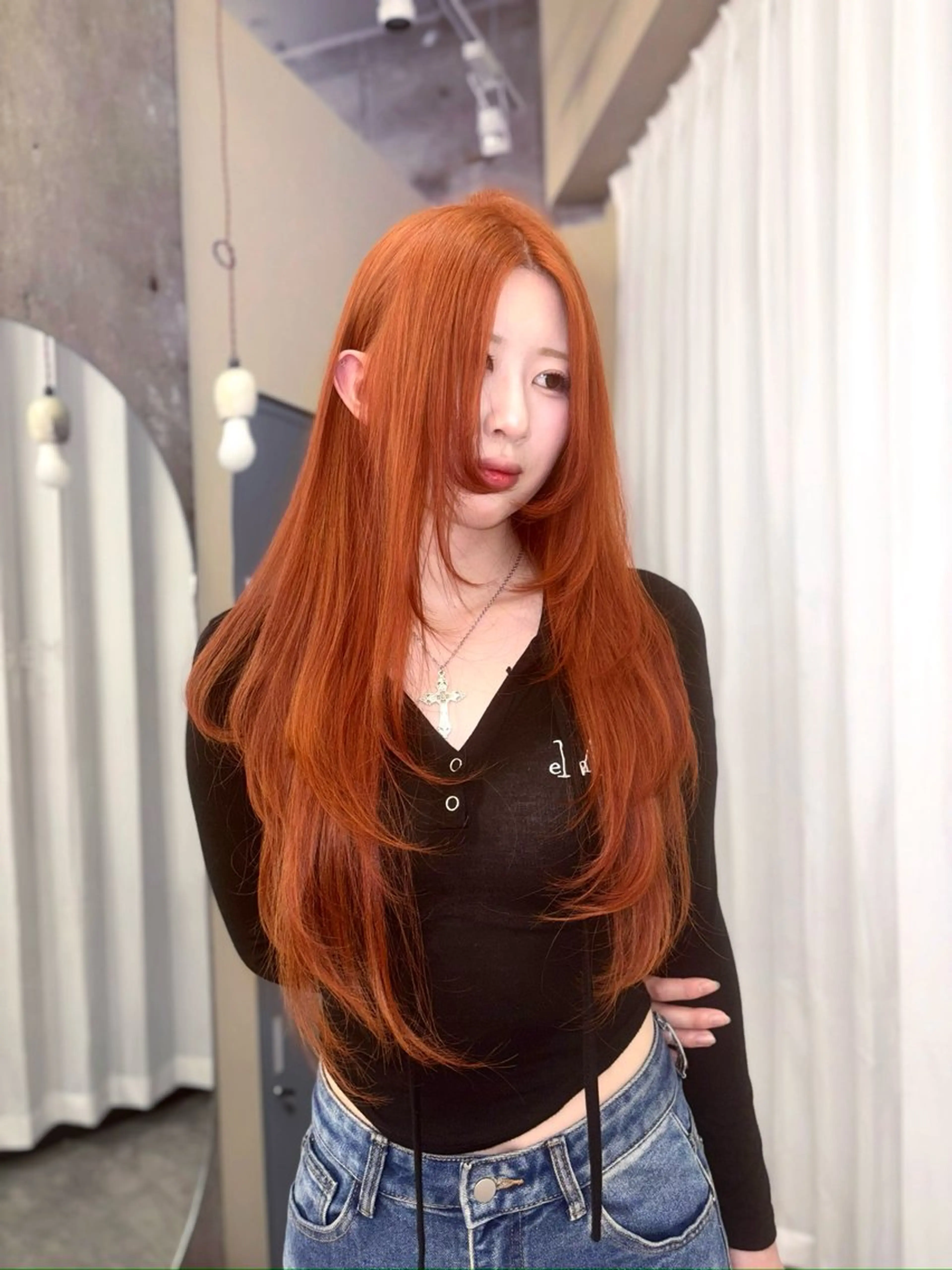 カット ＋ ケアブリーチ ＋カラーの写真