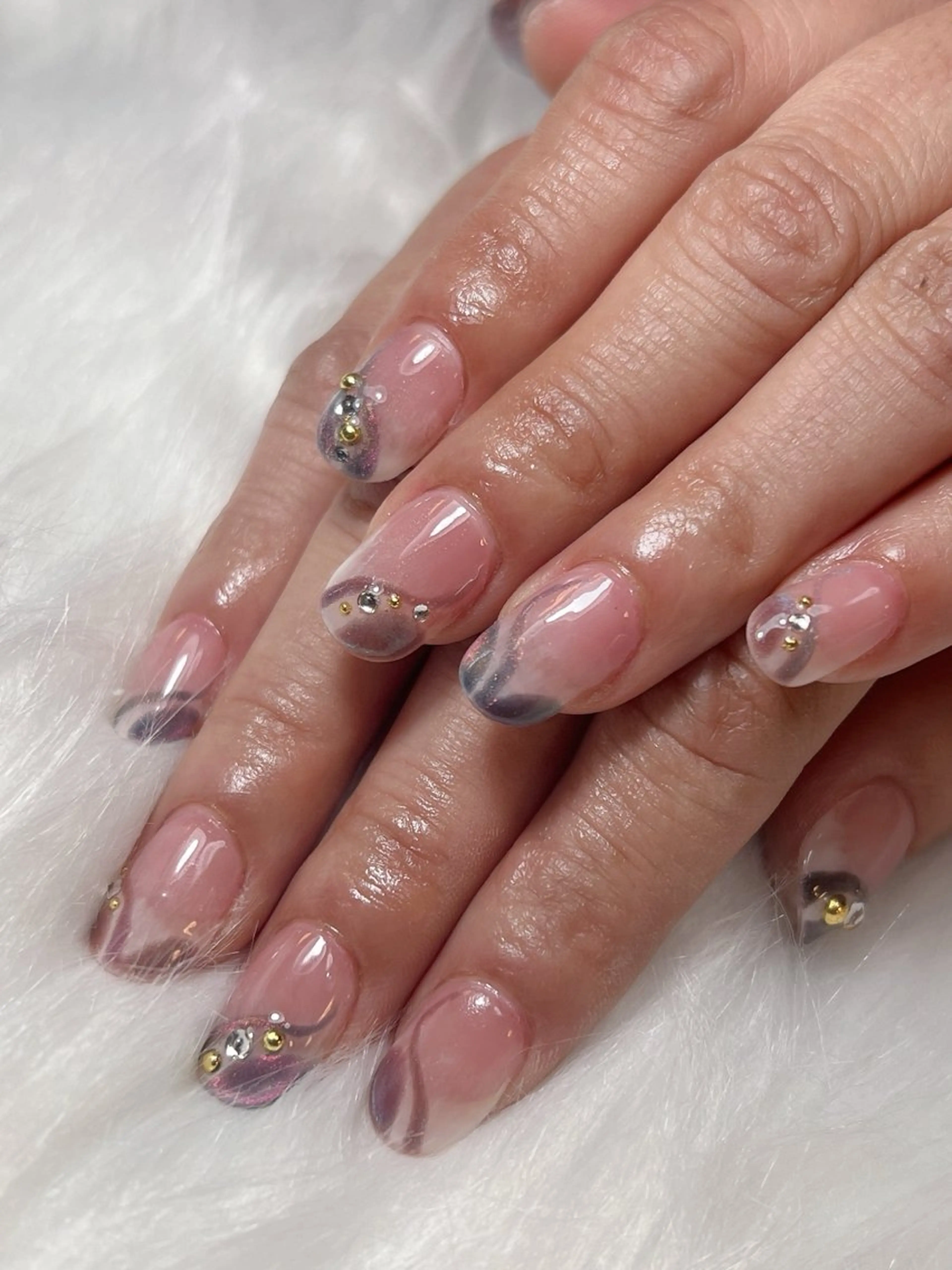 ミディアム Nia nailのネイルデザイン