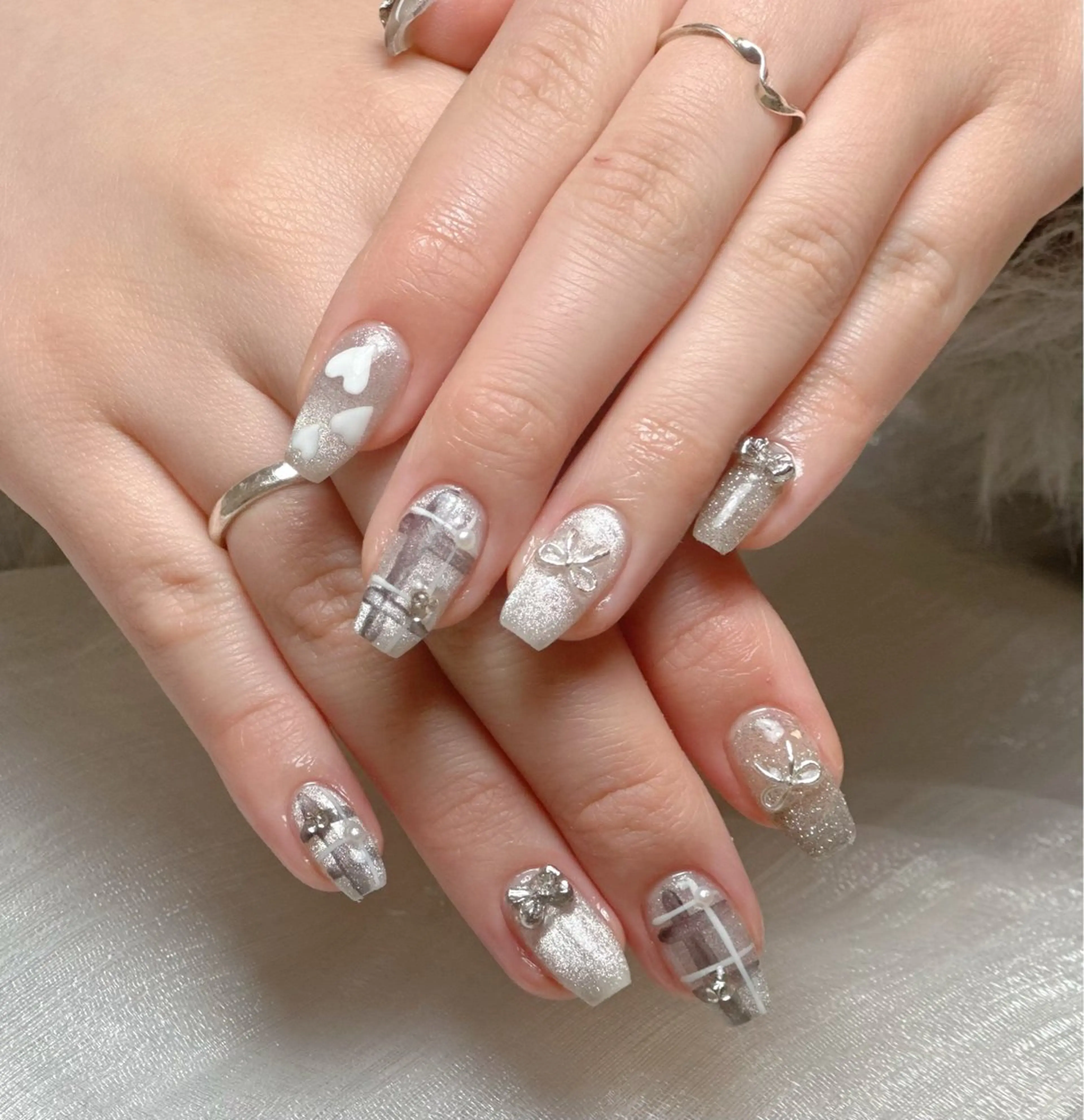 ネイル ハンドネイル ハンドケア Ann- NailQueensのネイルデザイン