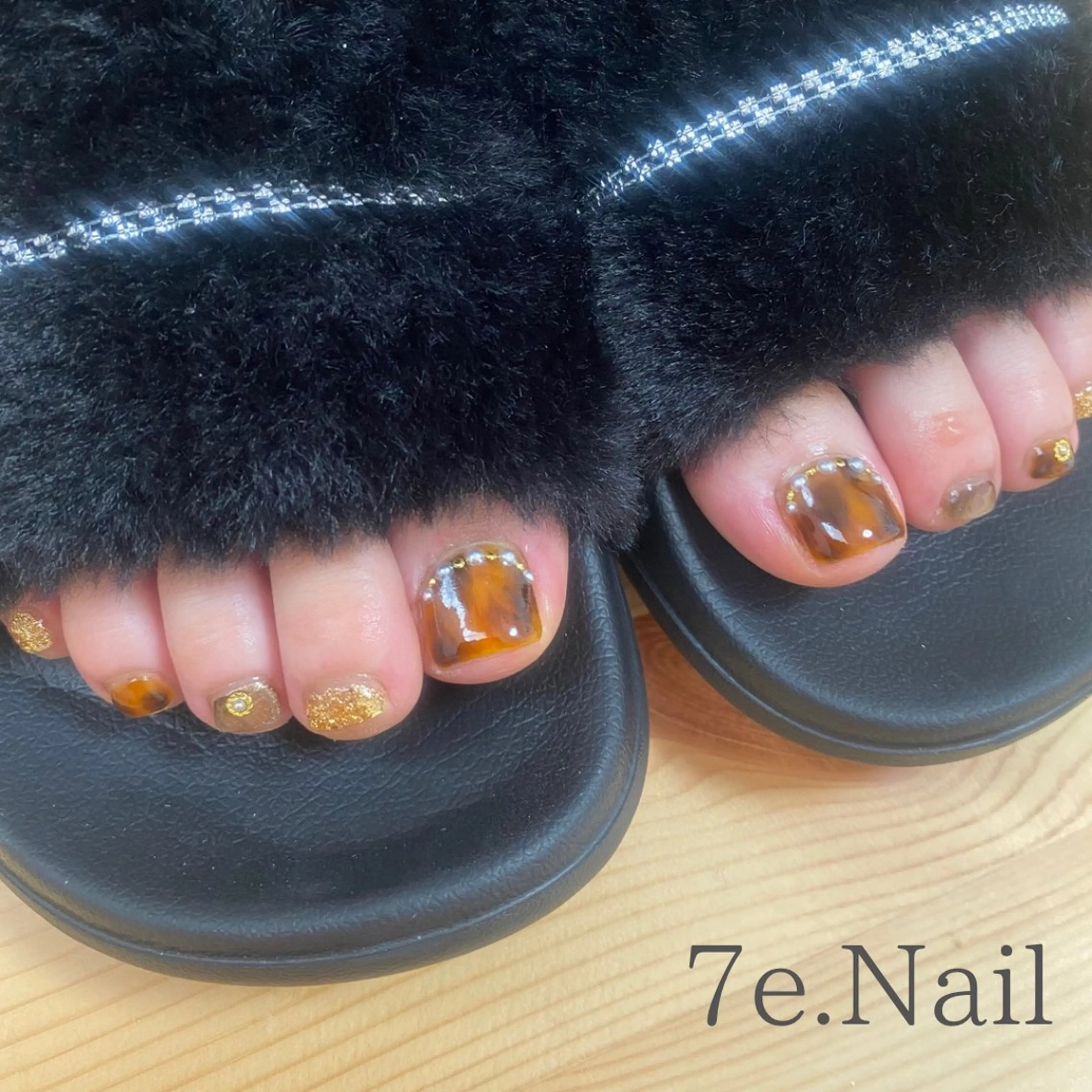 ネイル 7e. Nailのネイルデザイン