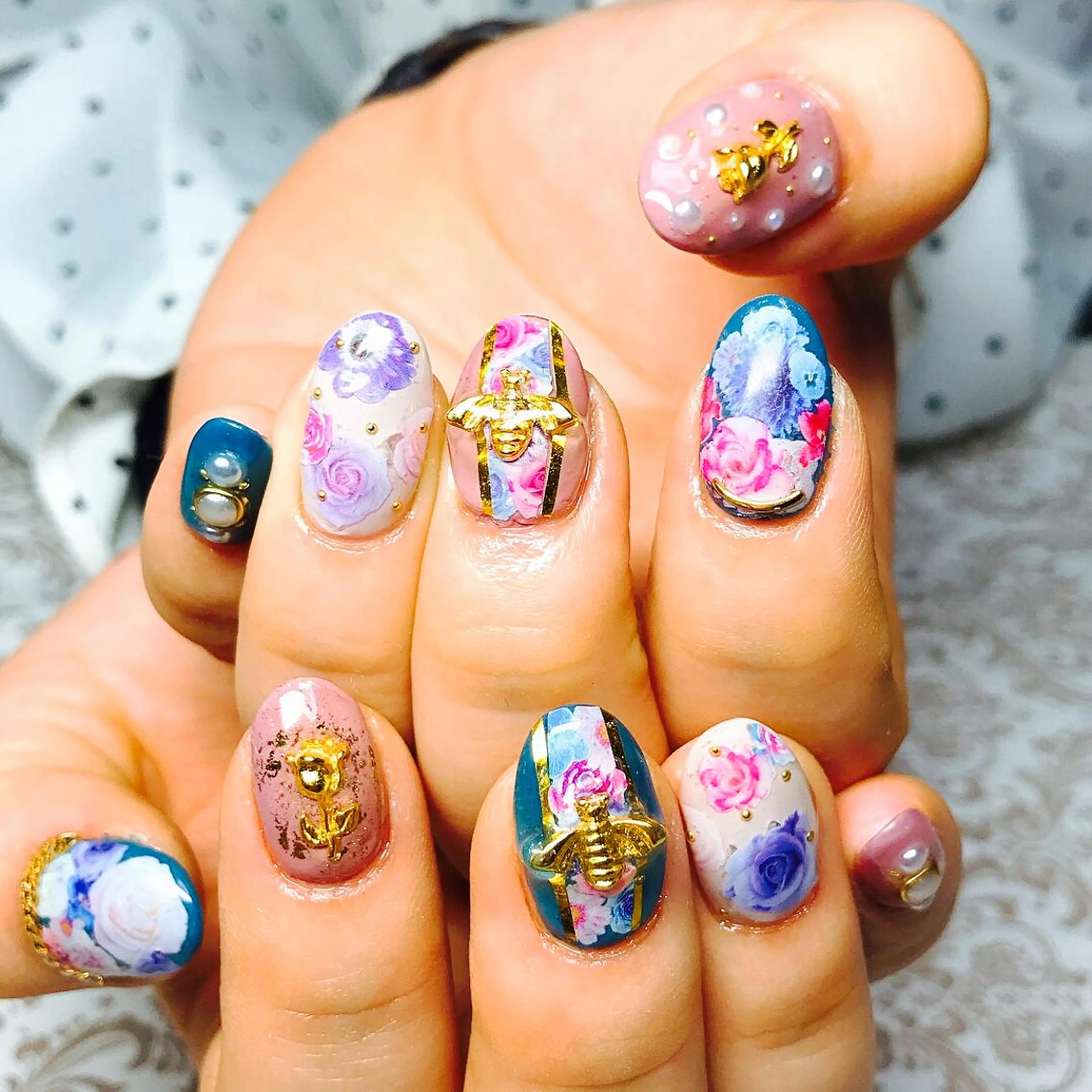 ネイル 春ネイル ハンドネイル COCO +のエステ・リラクイメージ