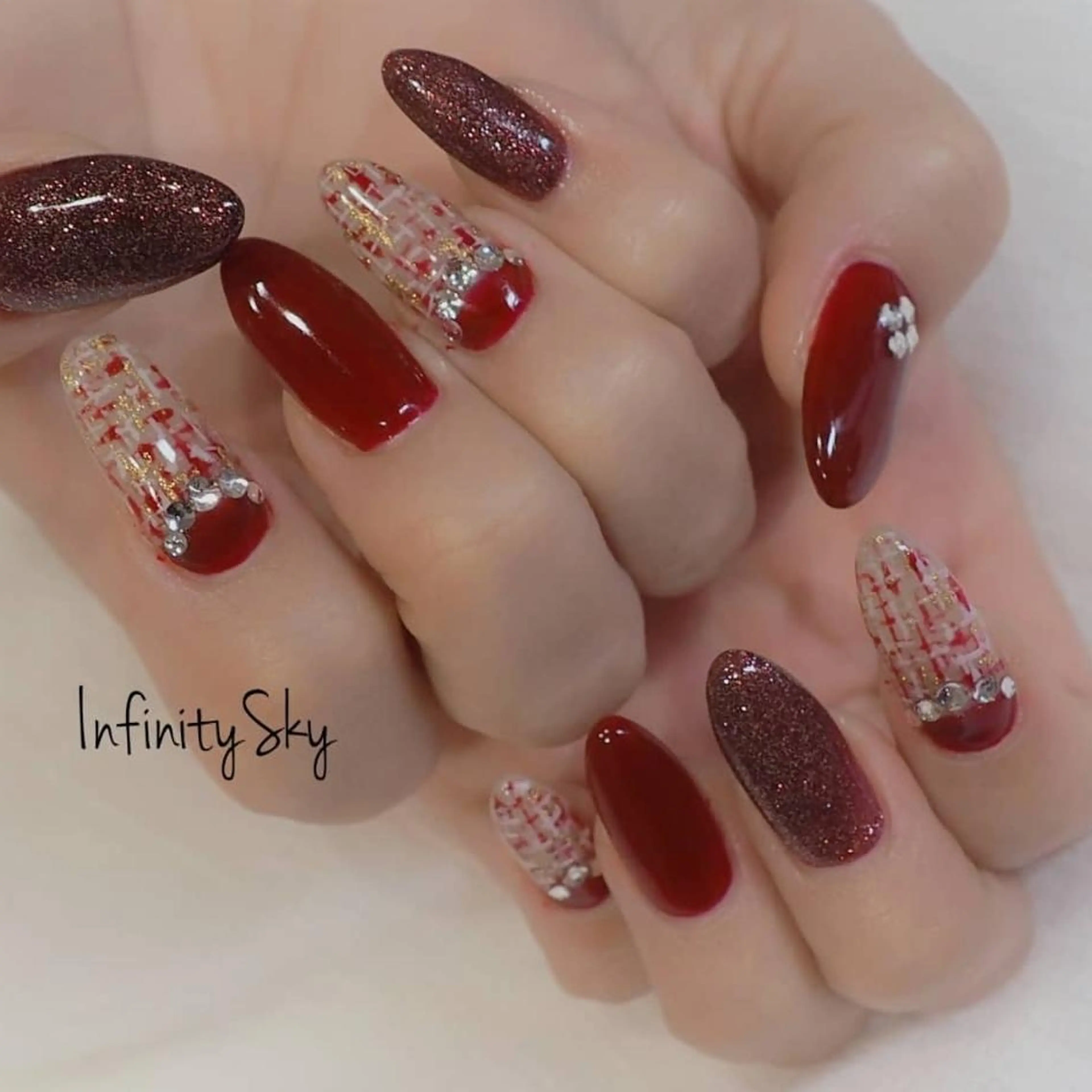 ネイル ツイードネイル ハンドネイル infinity skyのネイルデザイン