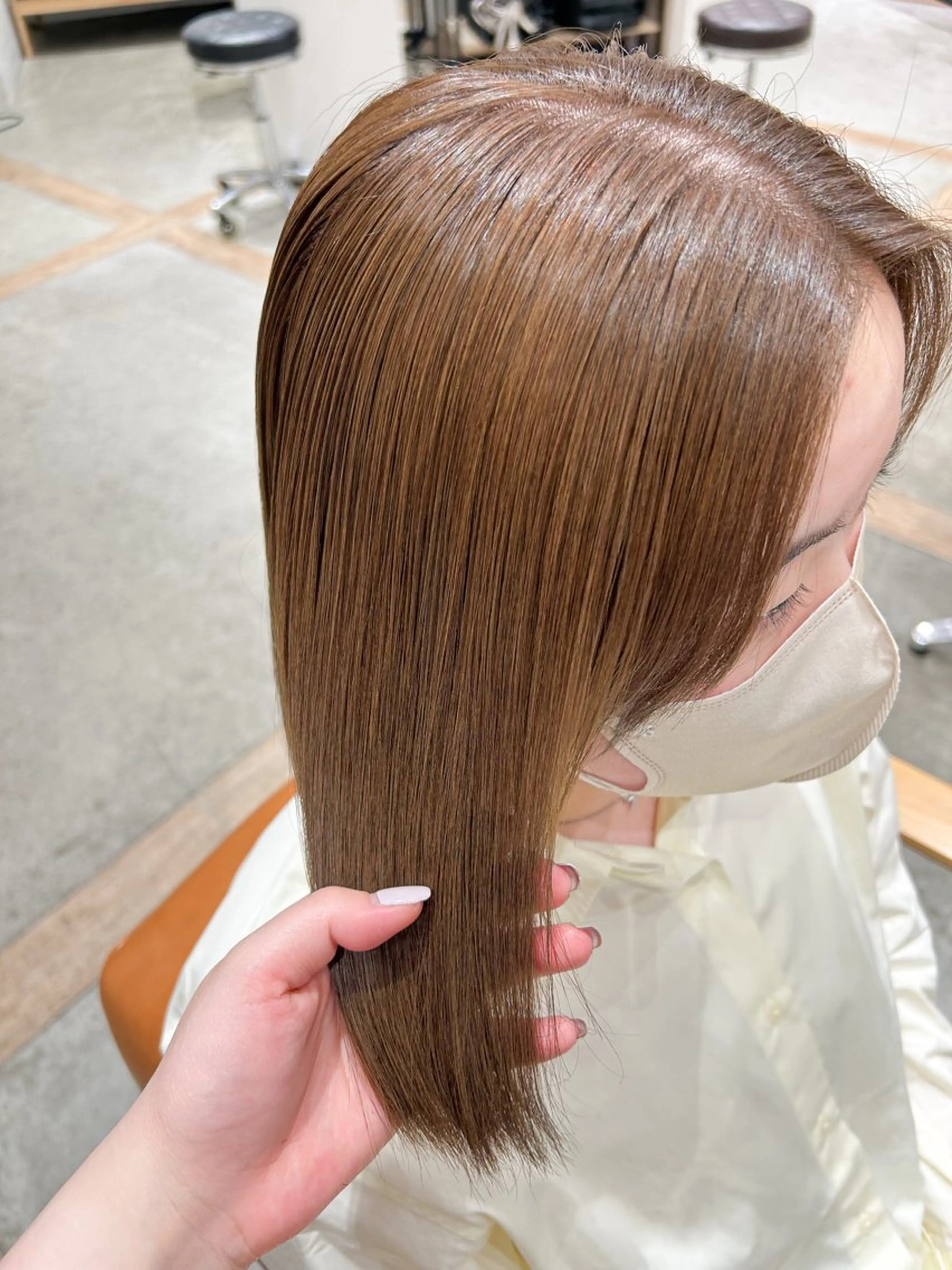 ミディアム カラー ベージュカラー ブリーチ ブリーチなしカラー ヘアカラー トリートメント 💟艶カラー・トリー トメント/リサ🤍のヘアスタイル