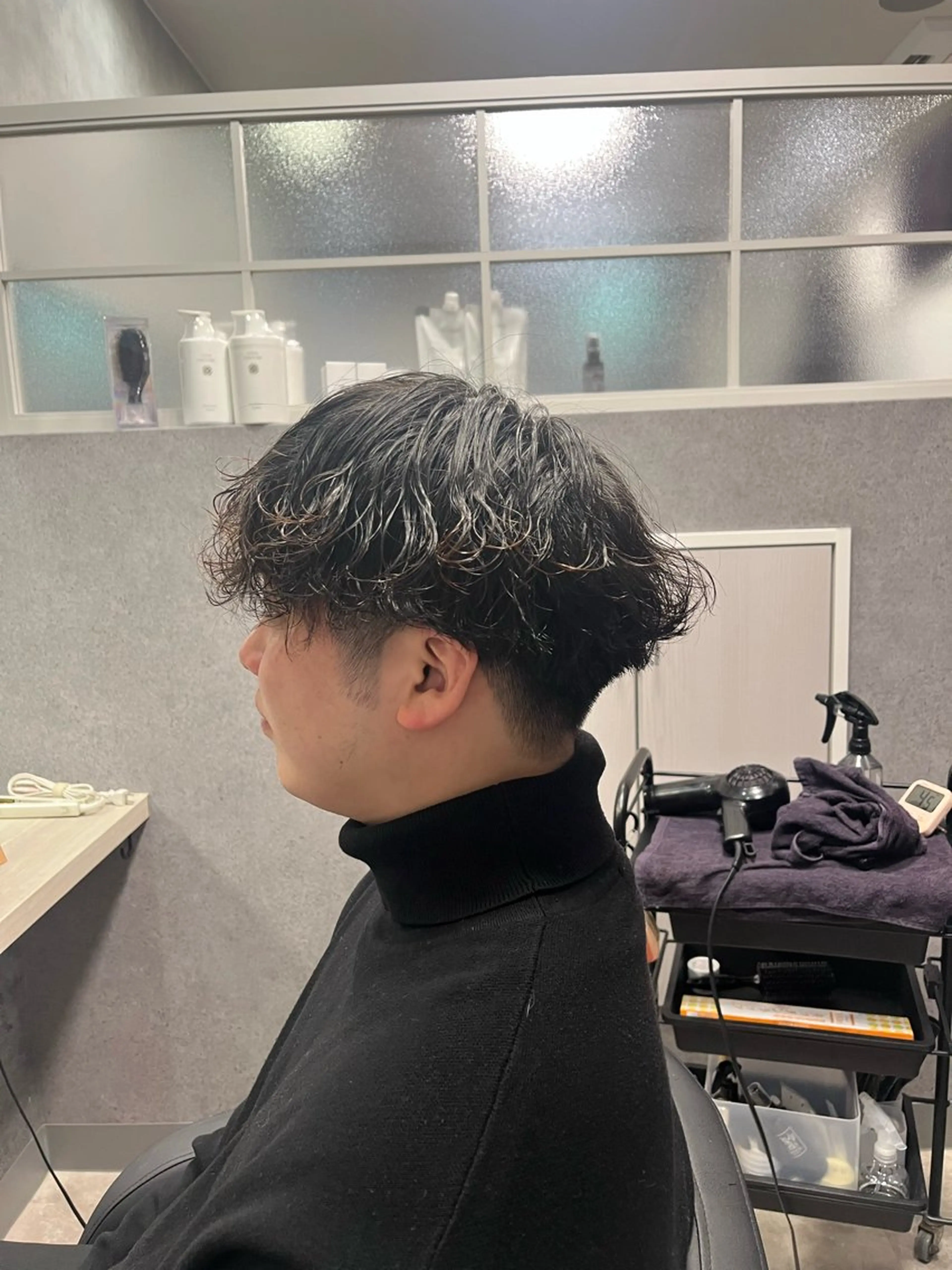 ショート メンズ メンズパーマ 波巻きパーマ カット パーマ ヘッドスパ 個室美容室miyuu hair&spa所属・加藤 あおいのヘアスタイル