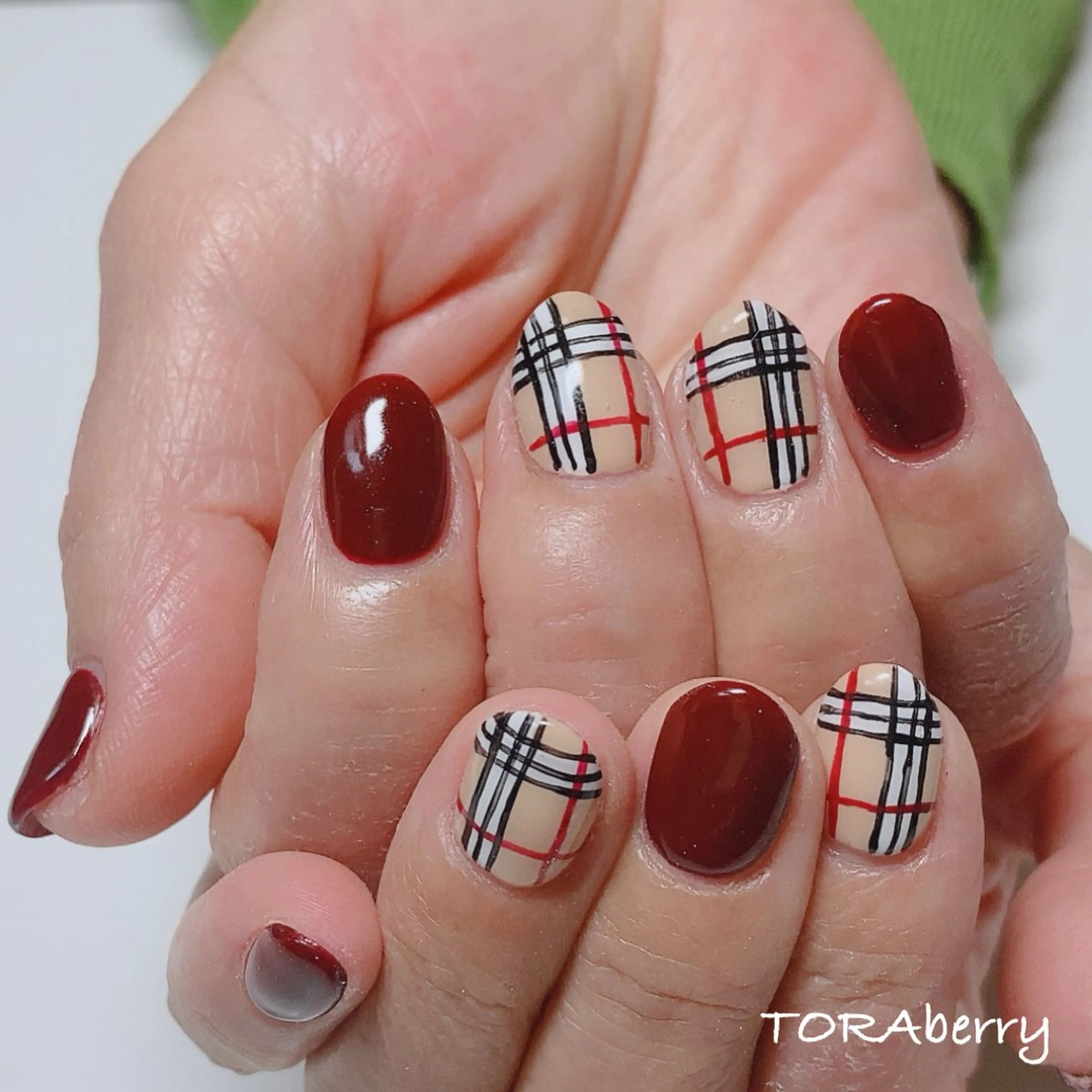 ネイル ネイリスト なつみのネイルデザイン