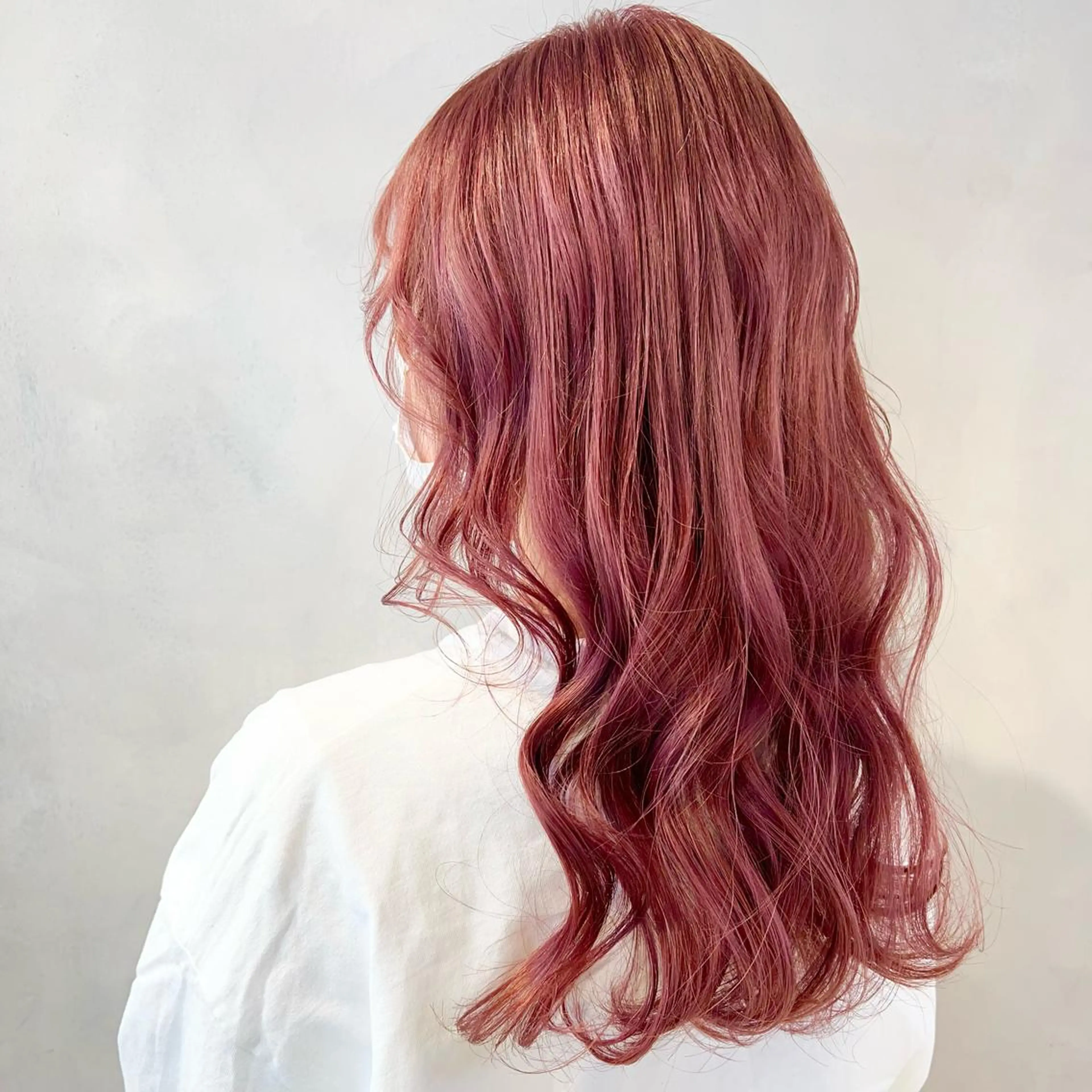 ロング カラー カット ヘアカラー トリートメント 髪質改善⌇﻿透明感 カラー⌇﻿川上葵のヘアスタイル