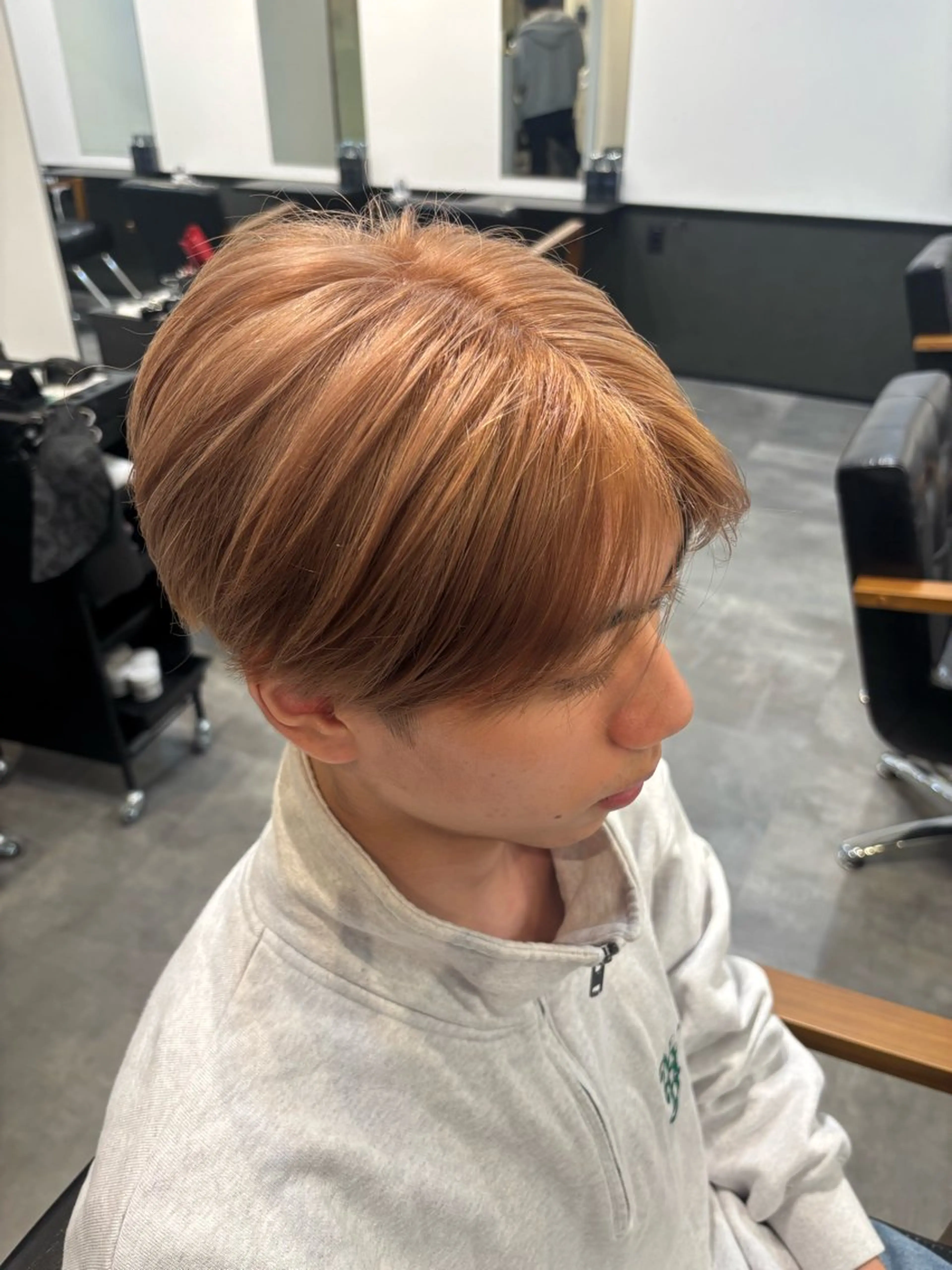 カラー メンズ カット ヘアカラー 河合 澪のヘアスタイル