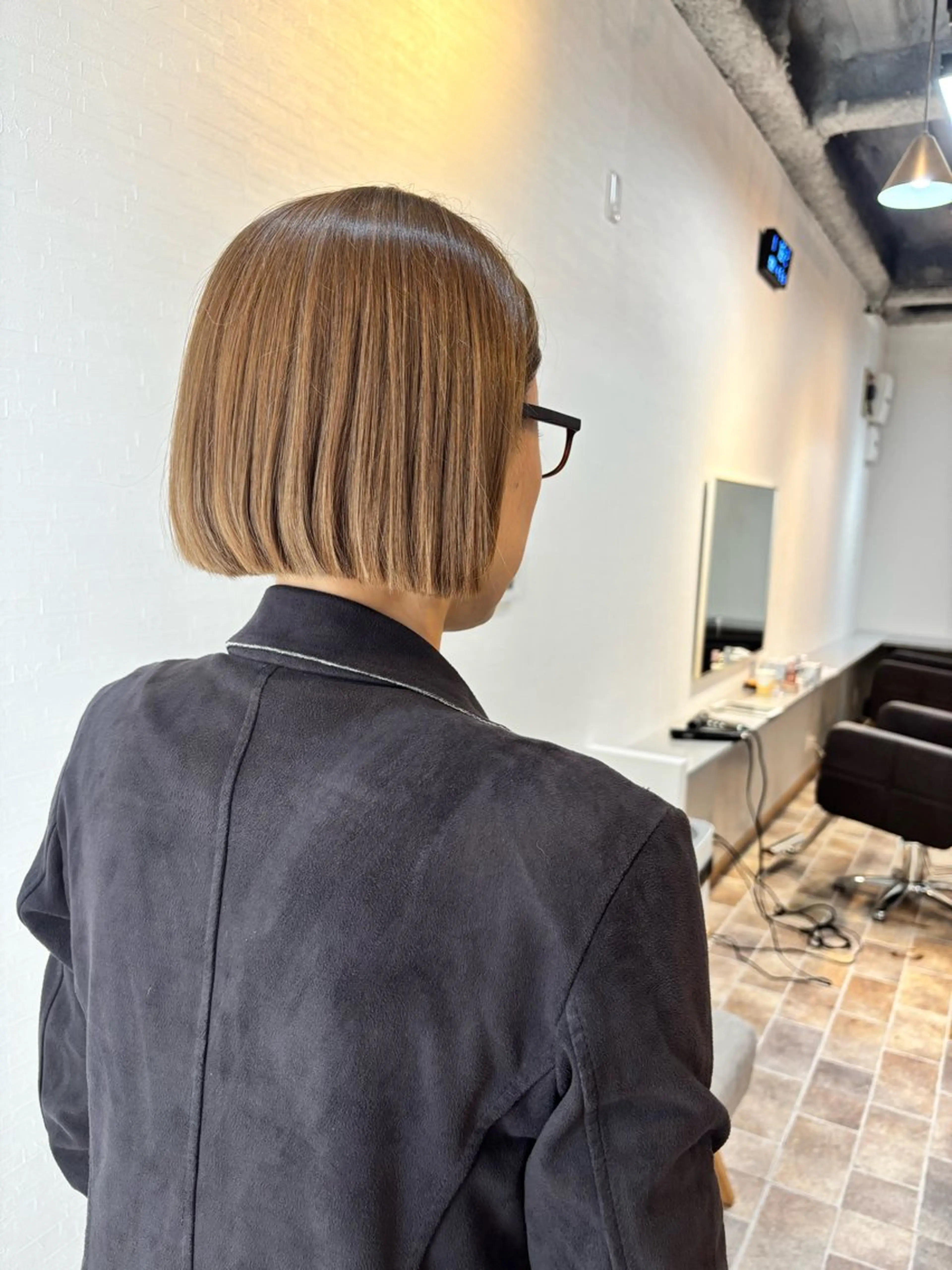 ショート カラー ヘアカラー&縮毛矯正 STAR☆RIVERのヘアスタイル