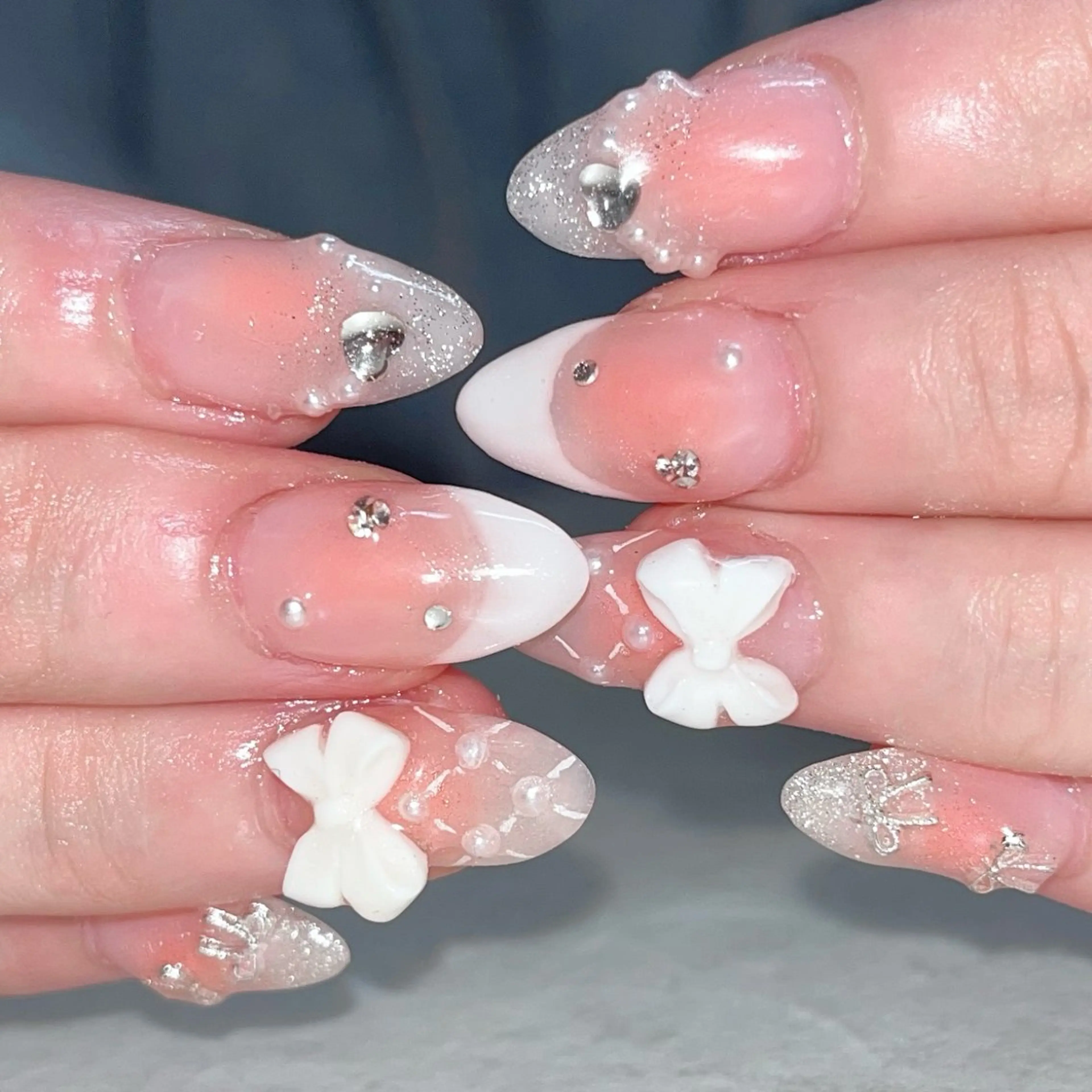 ネイル ハンドネイル mimi 高石桃朱のネイルデザイン