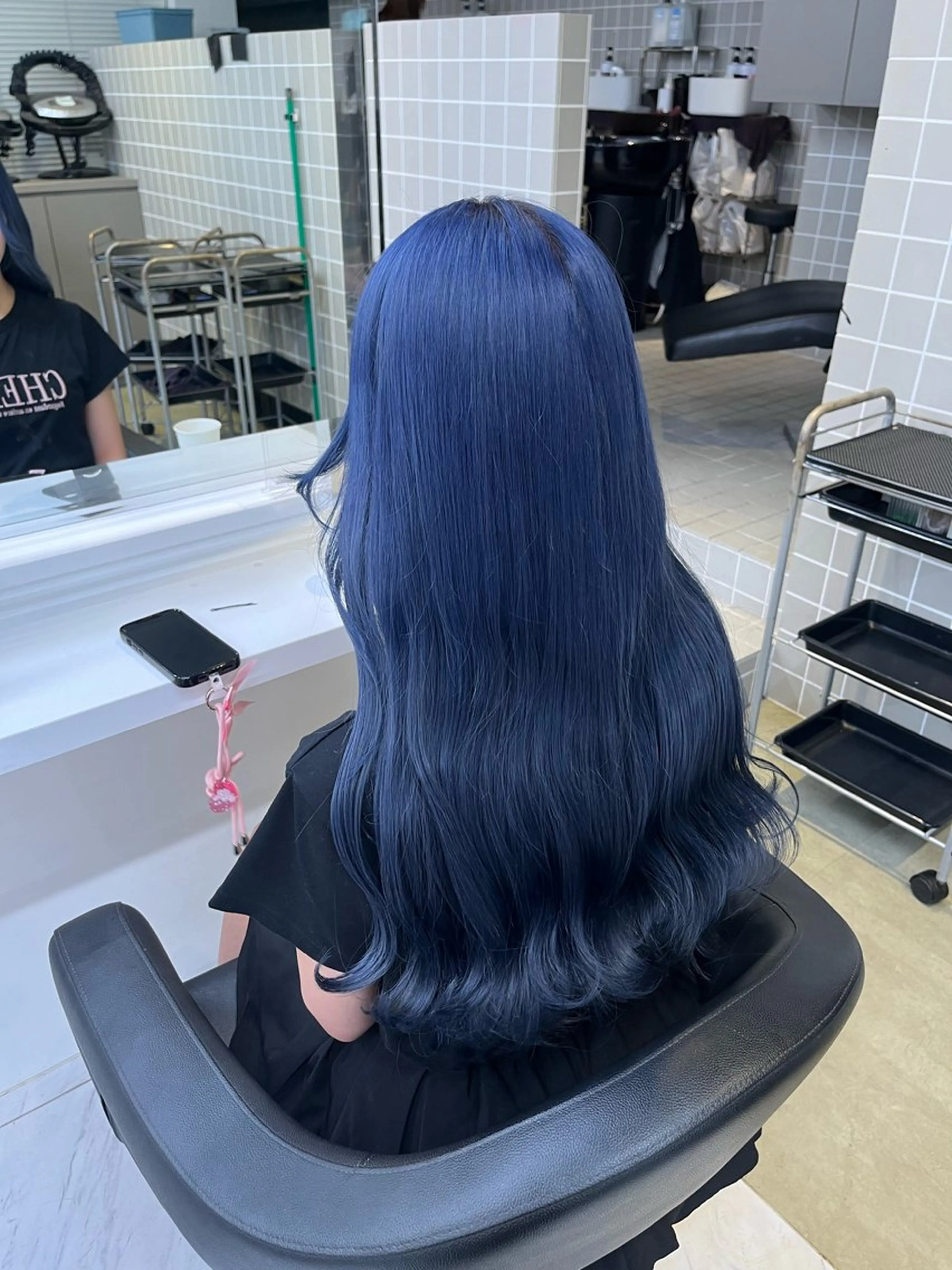 セミロング ヘアカラー トリートメント ヘッドスパ ヘアセット 寒色＆ブリーチ特化 寒色MiOのヘアスタイル