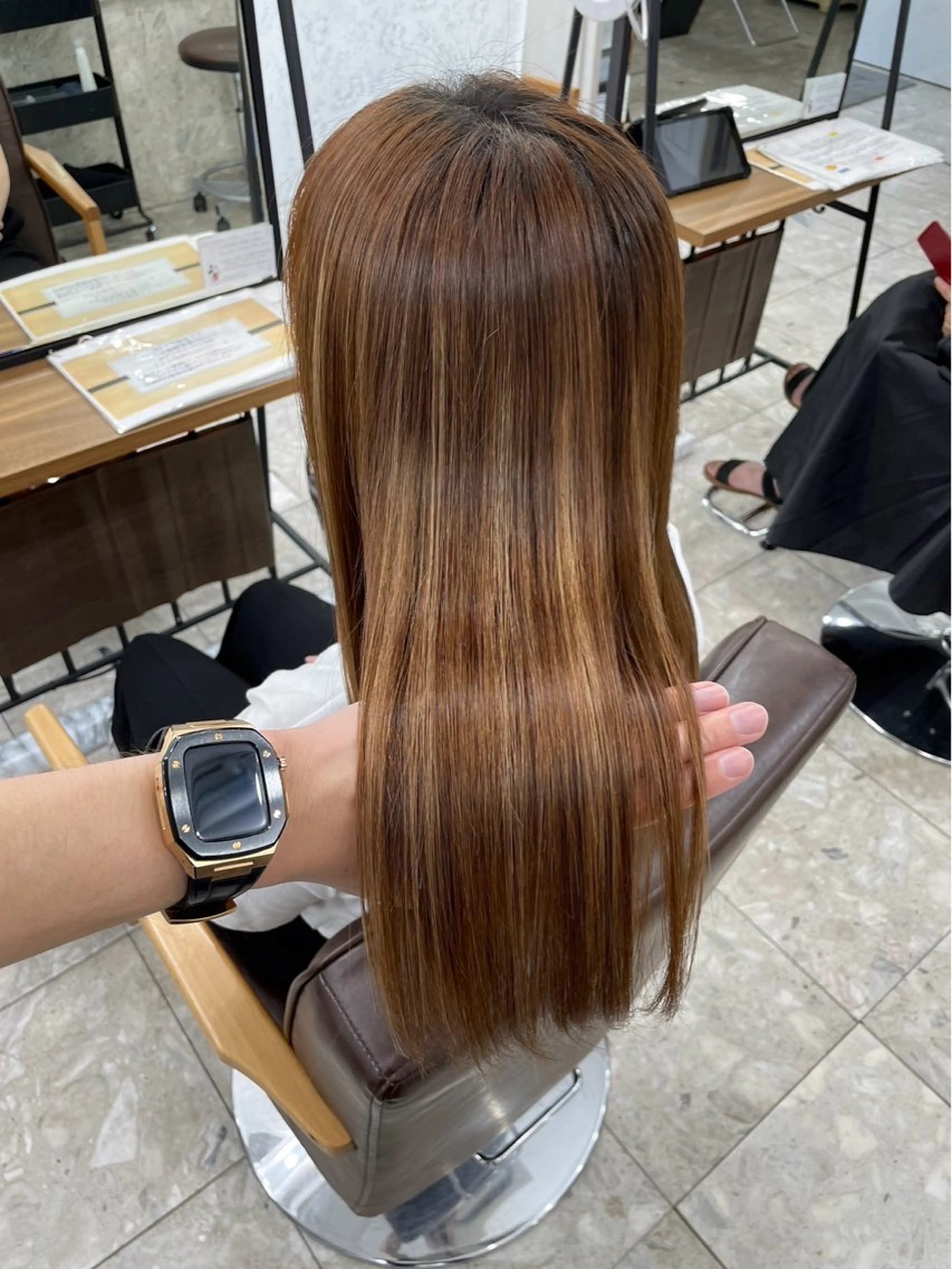 ロング 髪質改善×白髪ぼかし 美容師✂️武澤龍賀のヘアスタイル