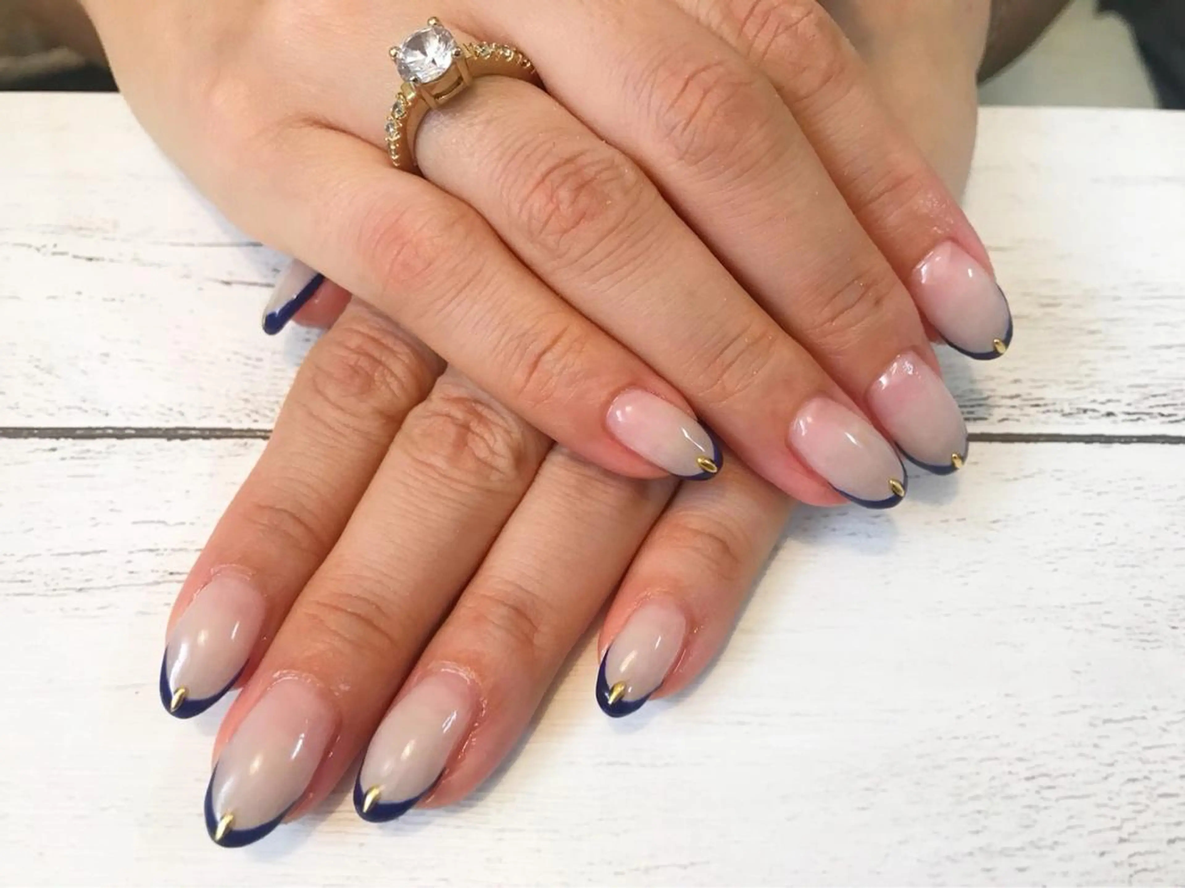 ネイル フレンチネイル グラデーション ハンドネイル フットネイル GéRanium Harukaのネイルデザイン