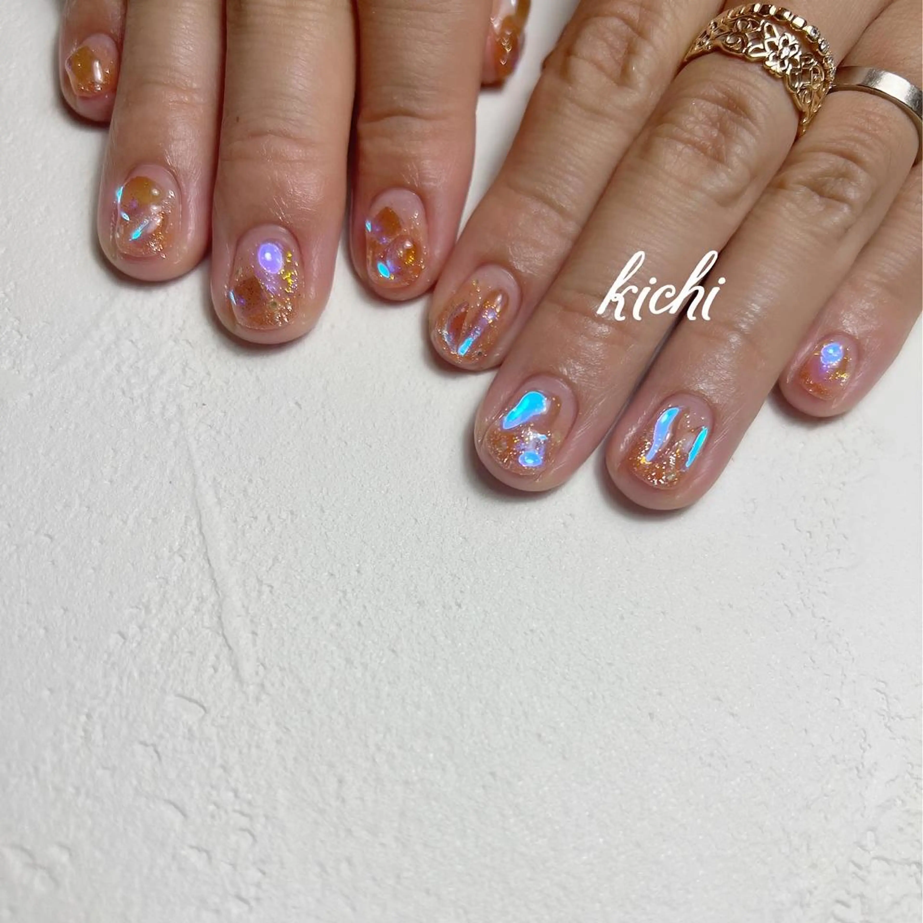 ネイル オーロラネイル ジェルネイル グラデーション 持ち込み ニュアンスネイル kichi･: *のネイルデザイン