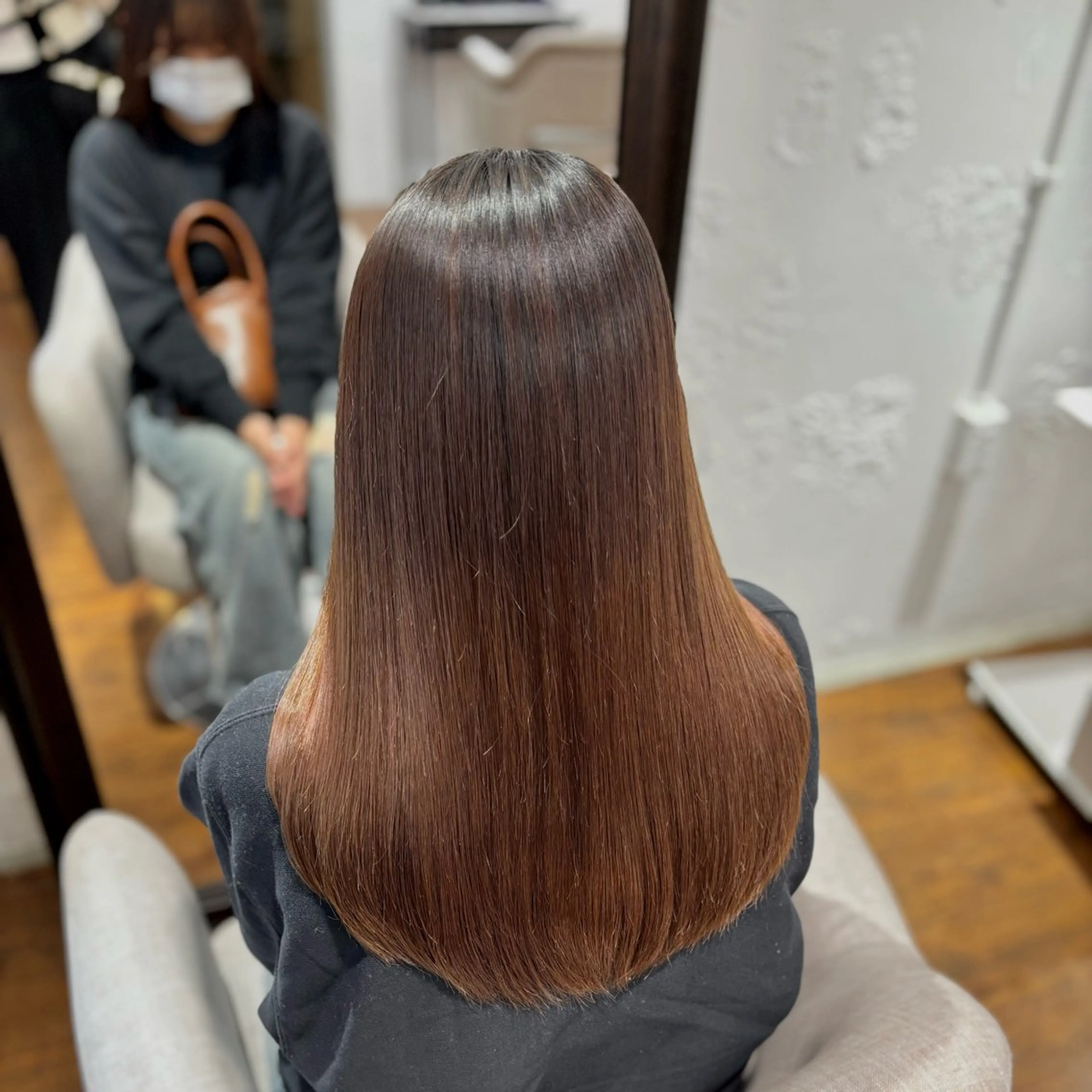 セミロング 縮毛矯正 Elsa / yuina💎🫧のヘアスタイル