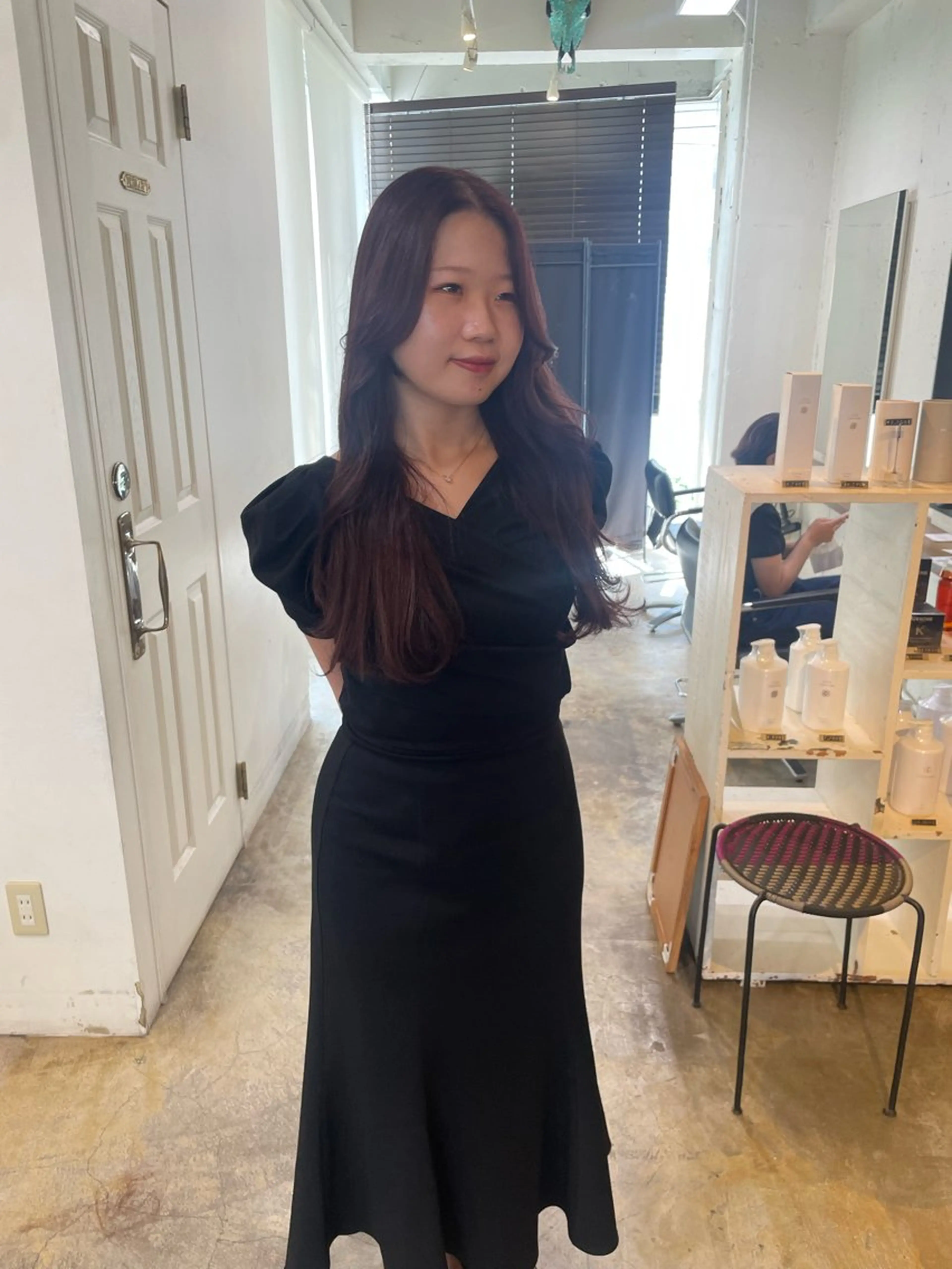 ロング カラー ラベンダーカラー ラベンダーピンク ピンクカラー カット ヘアカラー トリートメント MIOベージュカラー 柔らかいカラーのヘアスタイル