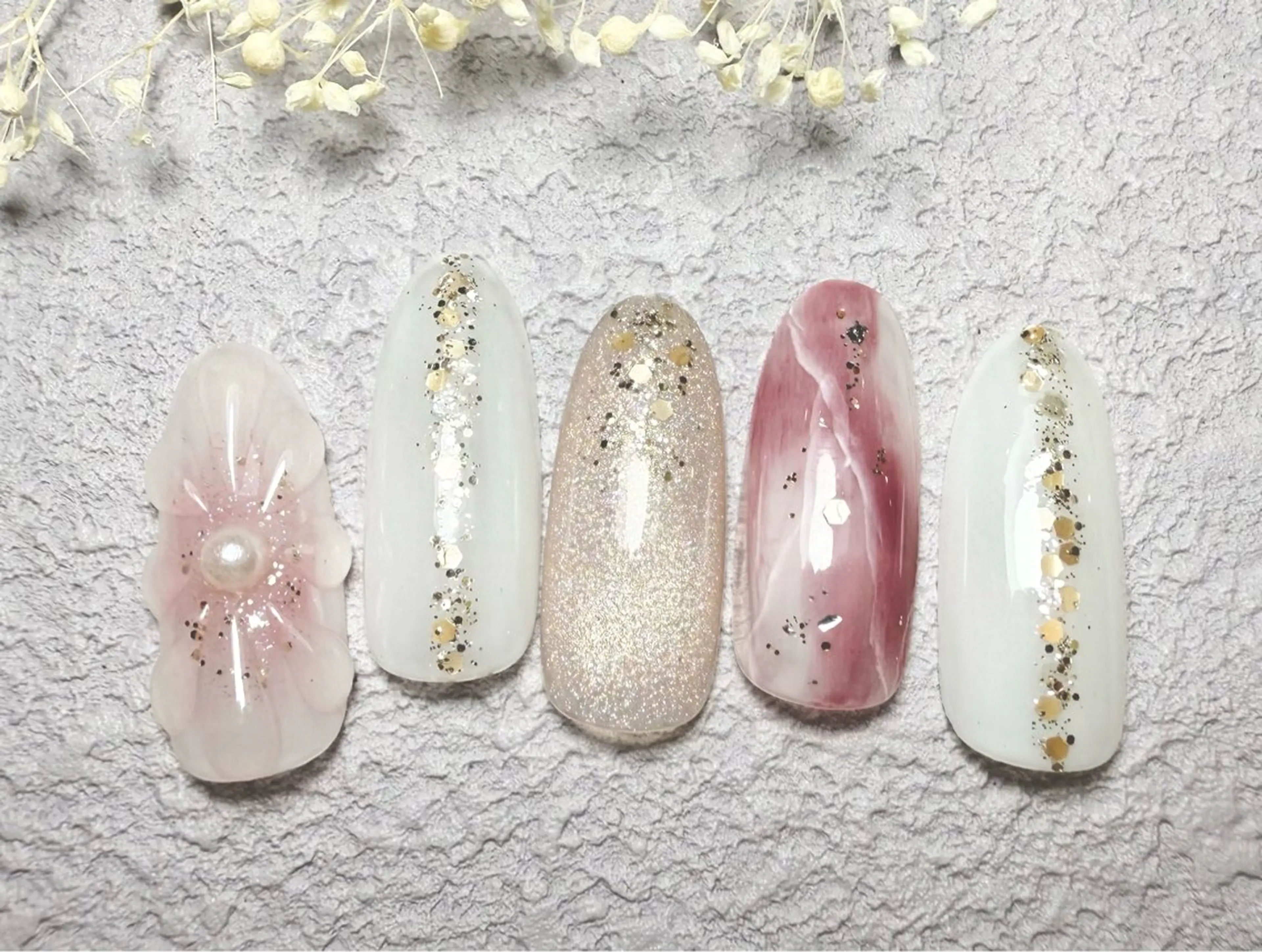 ネイル ジェルネイル マグネットネイル オフィスネイル パラジェル シンプルネイル ネイルサロン パールのネイルデザイン