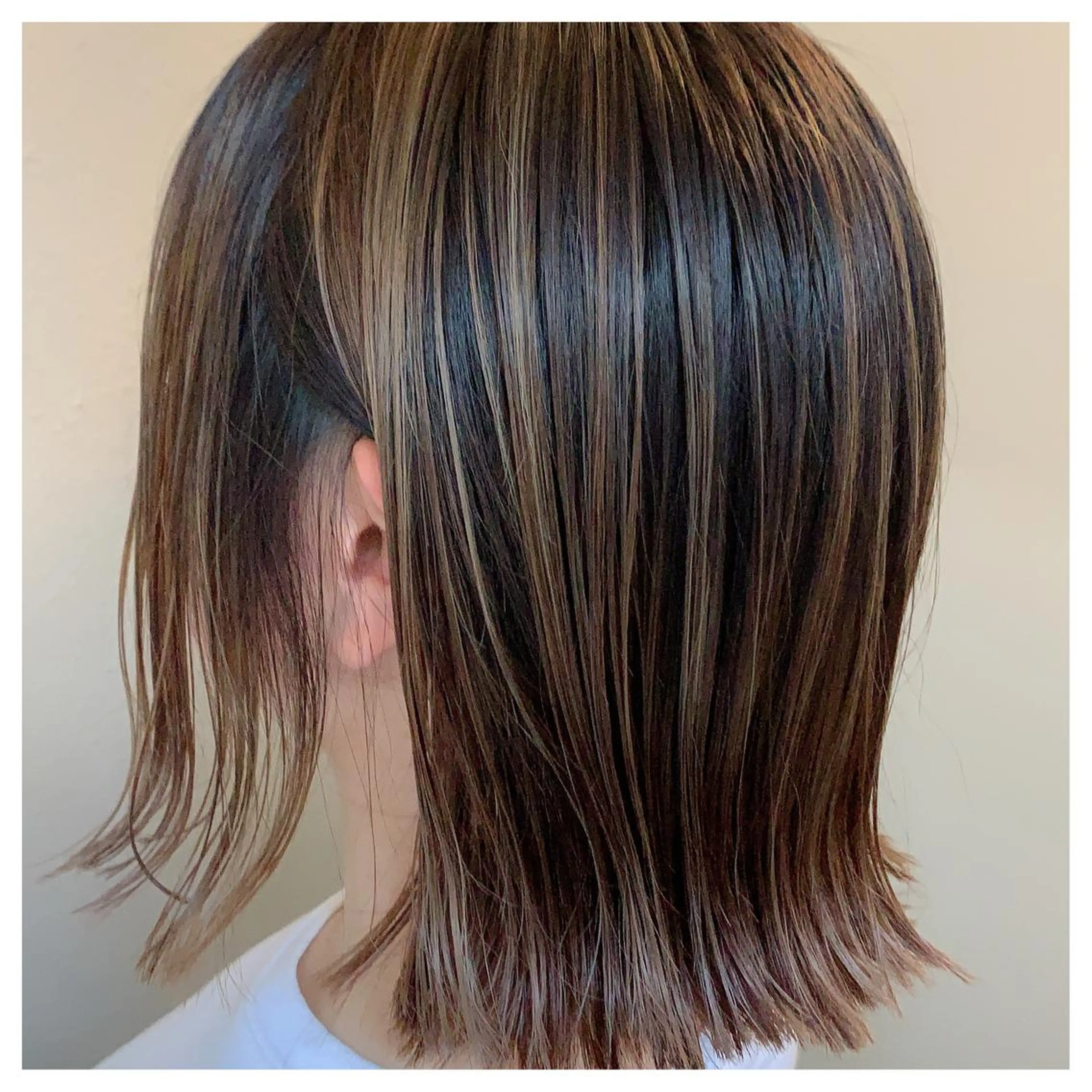 ミディアム カラー バレイヤージュ レイヤーカット 似合わせ/ブリーチ カラー.岡田友仁のヘアスタイル