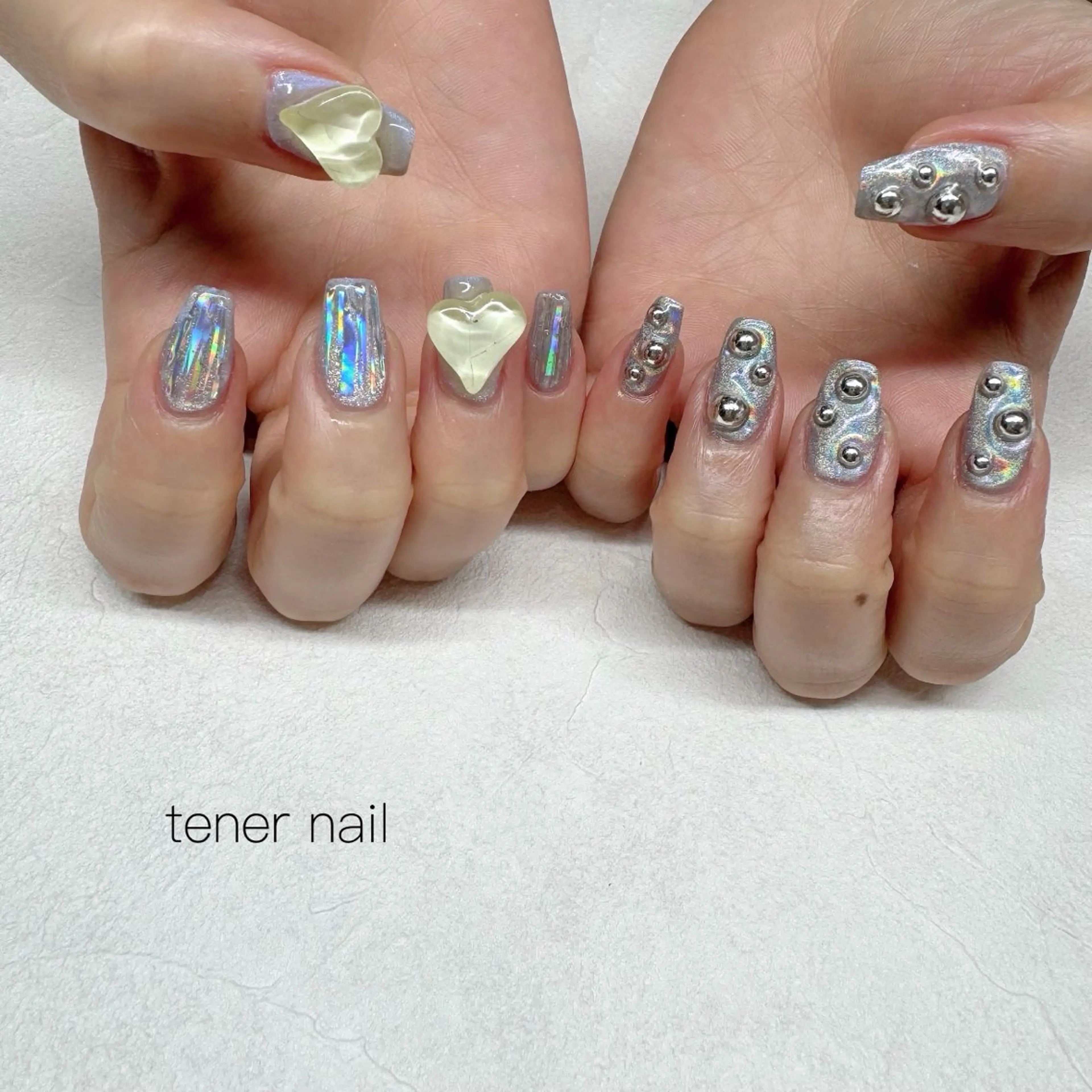 ネイル オーロラネイル ハート ハンドネイル テネルネイル tener nailのネイルデザイン