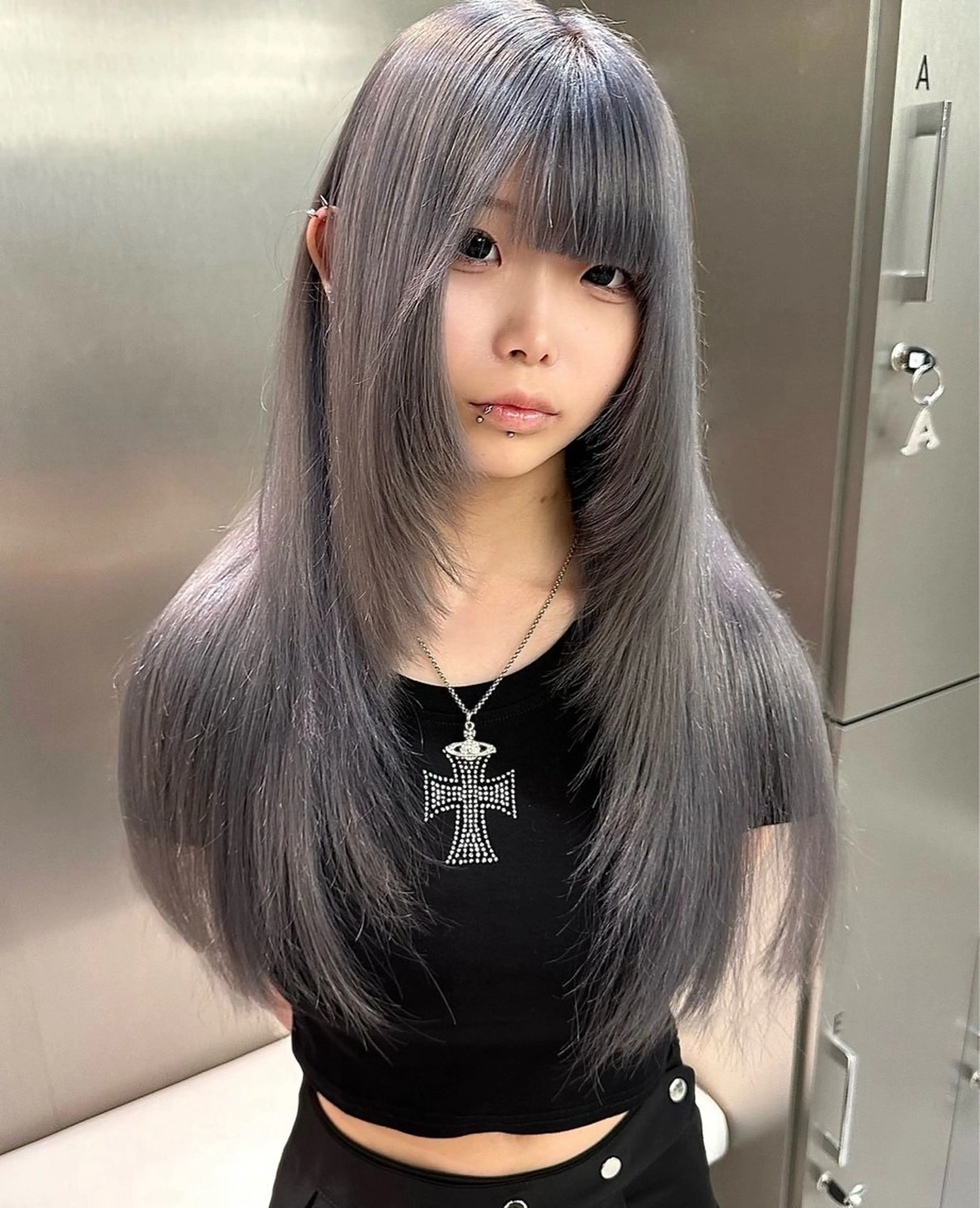 ロング カラー 顔周りカット レイヤーカット 大阪ハイトーン /MYUUのヘアスタイル