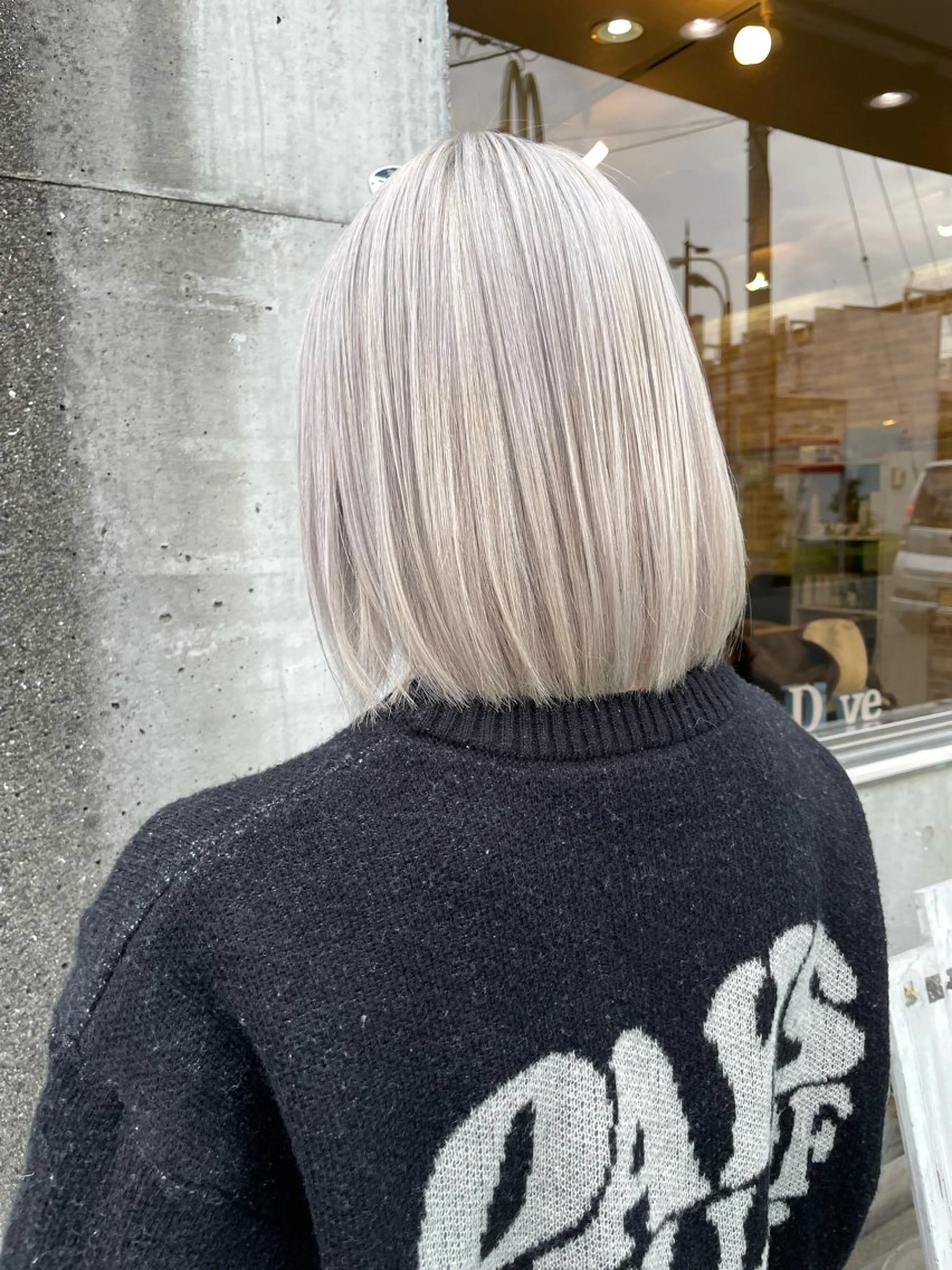 ショート カラー カット ヘアカラー シモダ クルミのヘアスタイル